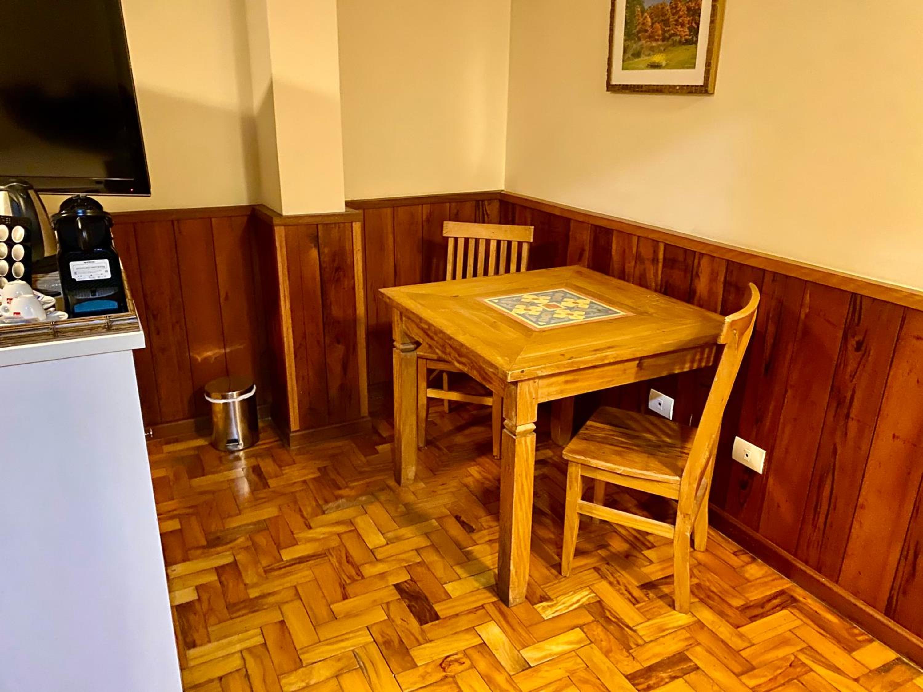 One-Bedroom Chalet thumbnail 6