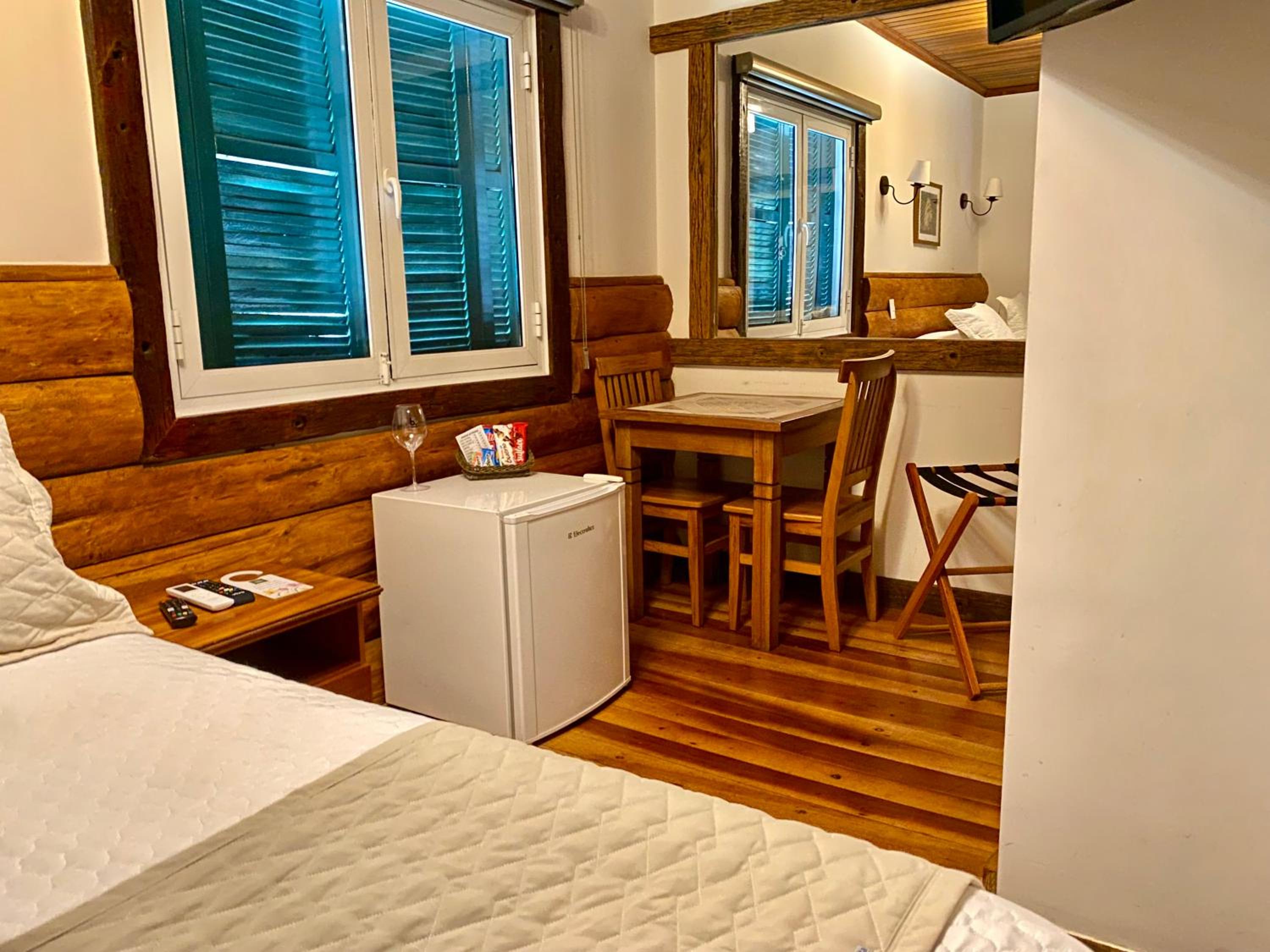 Chalet (2 Adults)