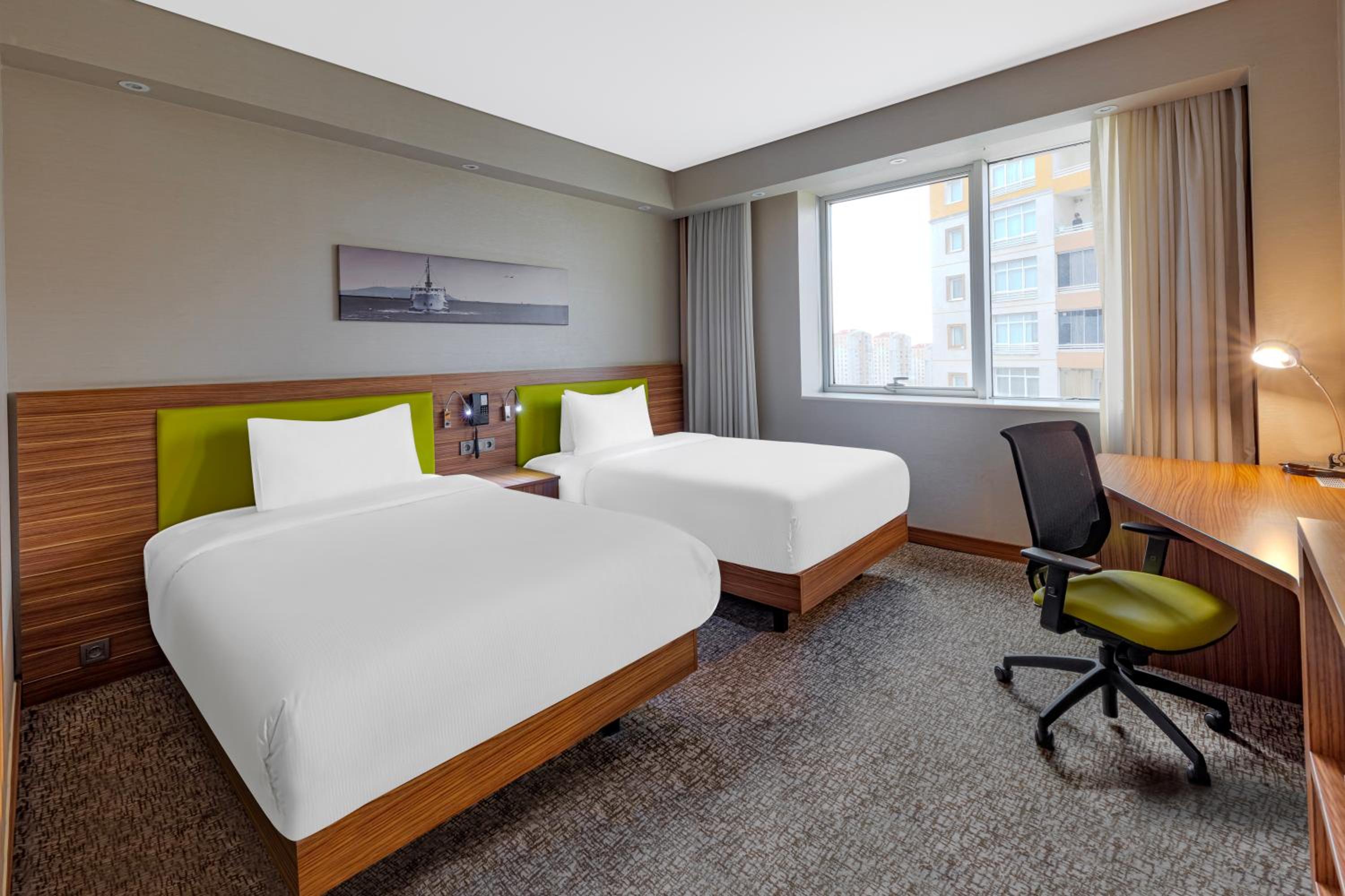 Twin Room - Non-Smoking