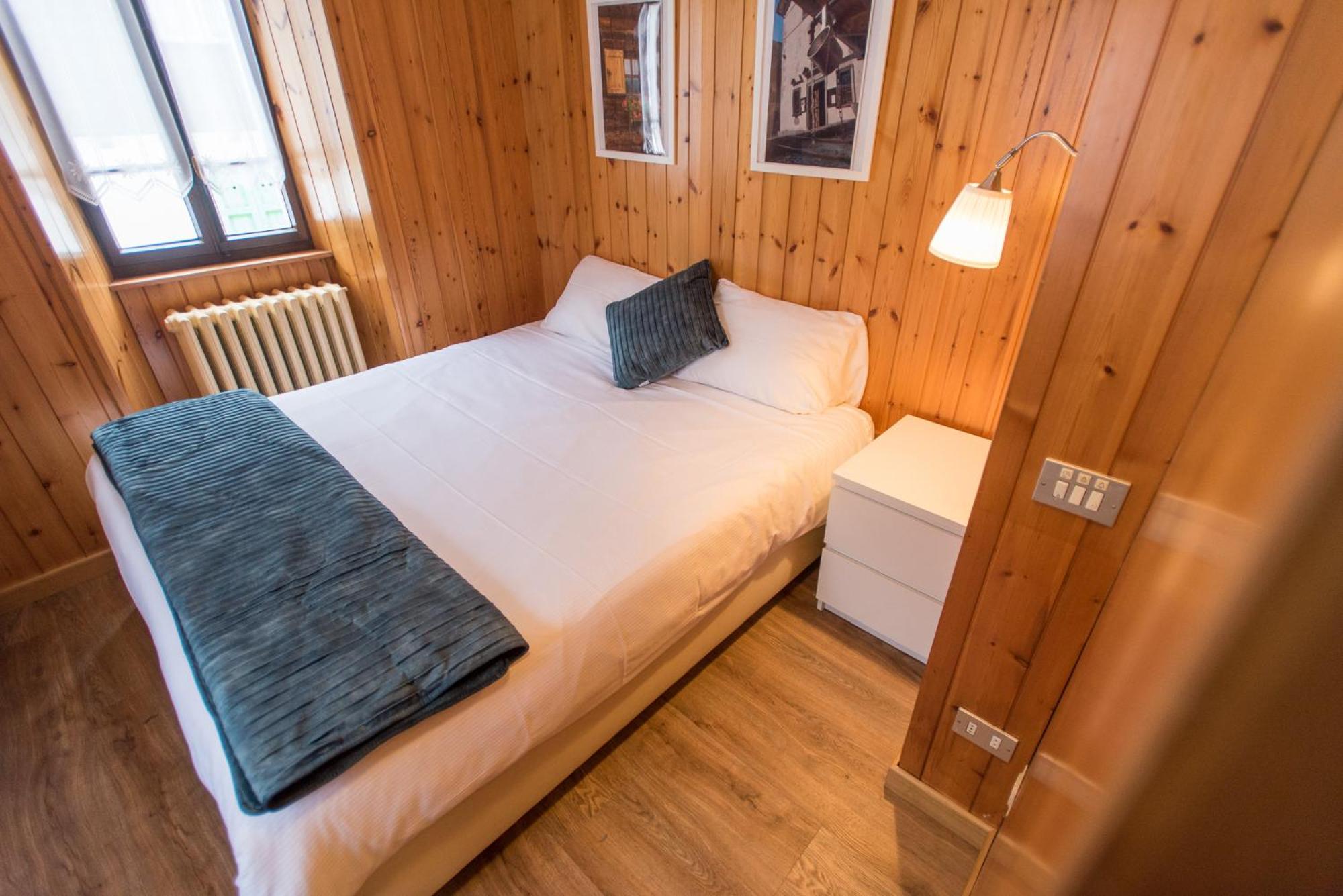 Double Room with Balcony and Mountain View photo 1