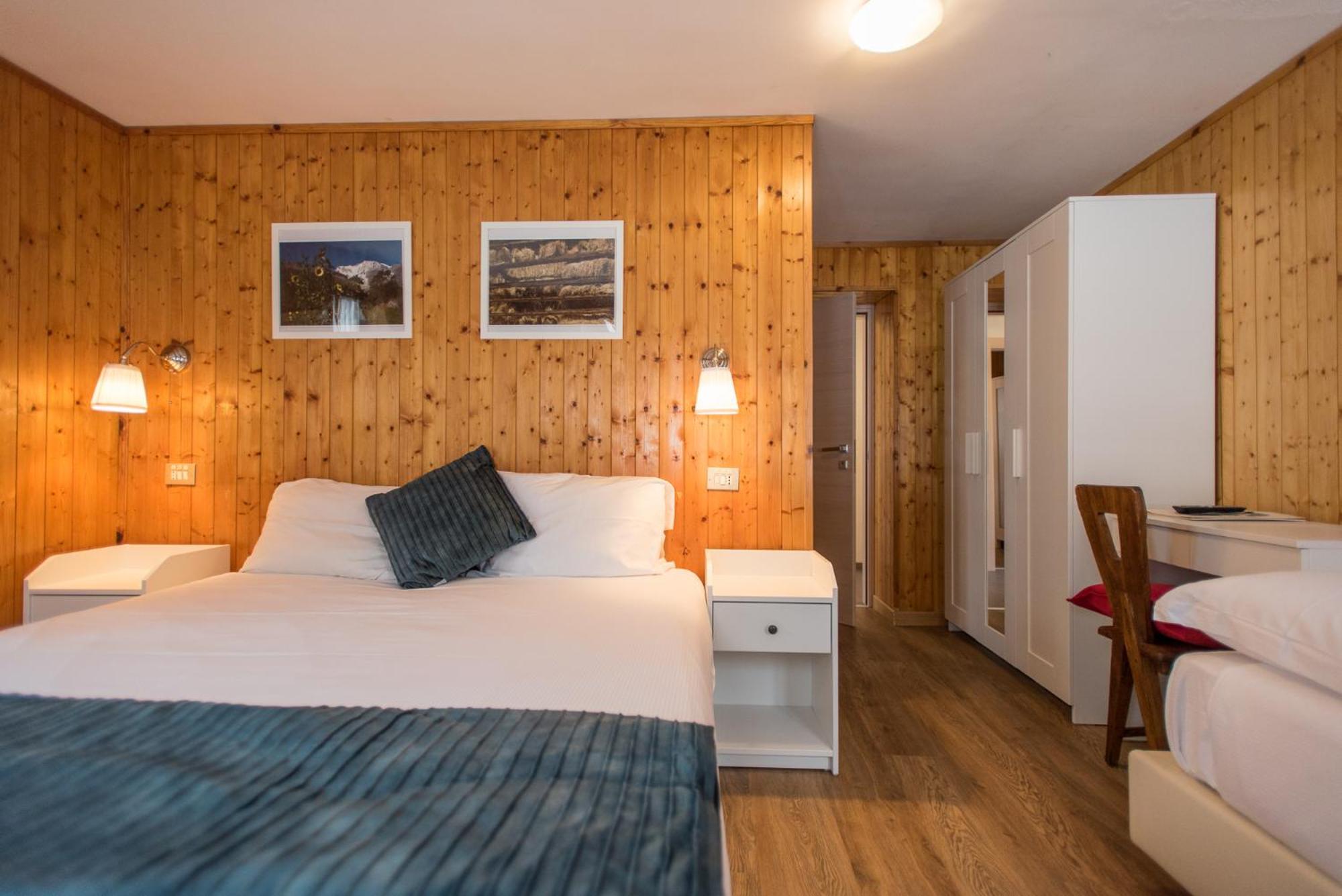 Superior Double Room - Photo 2