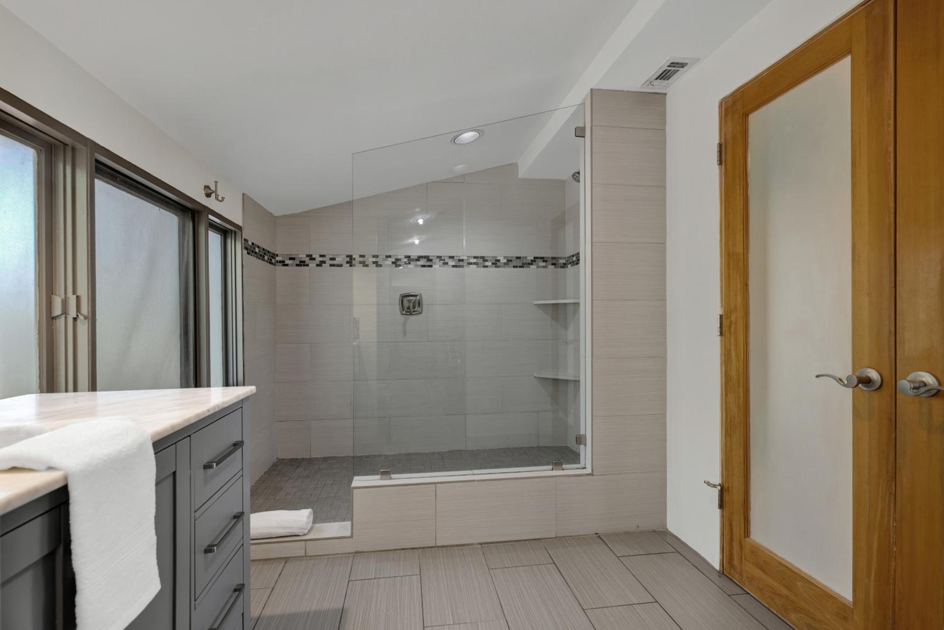 Vacation Home - Photo 15