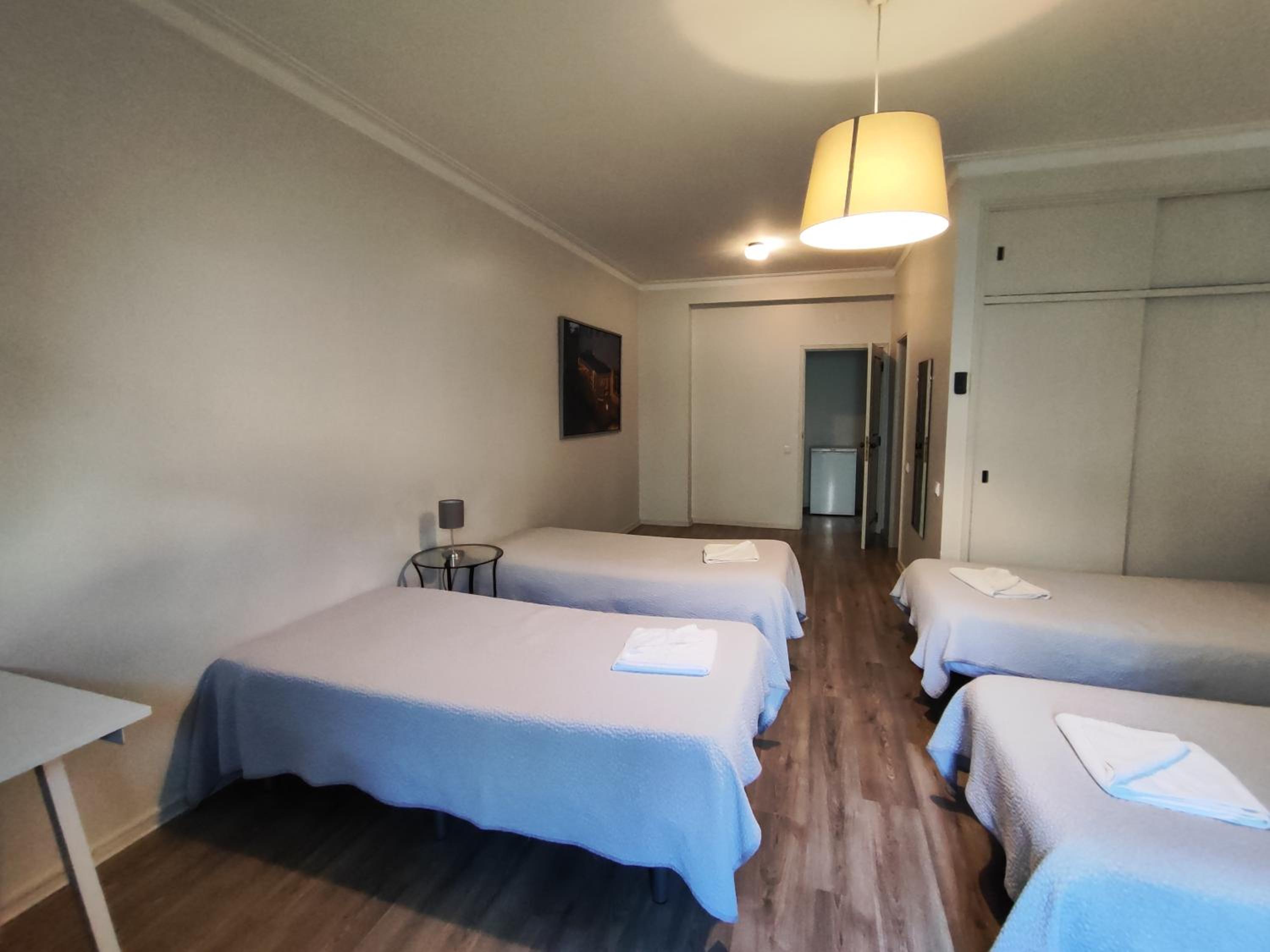 Quintuple Room - Photo 5