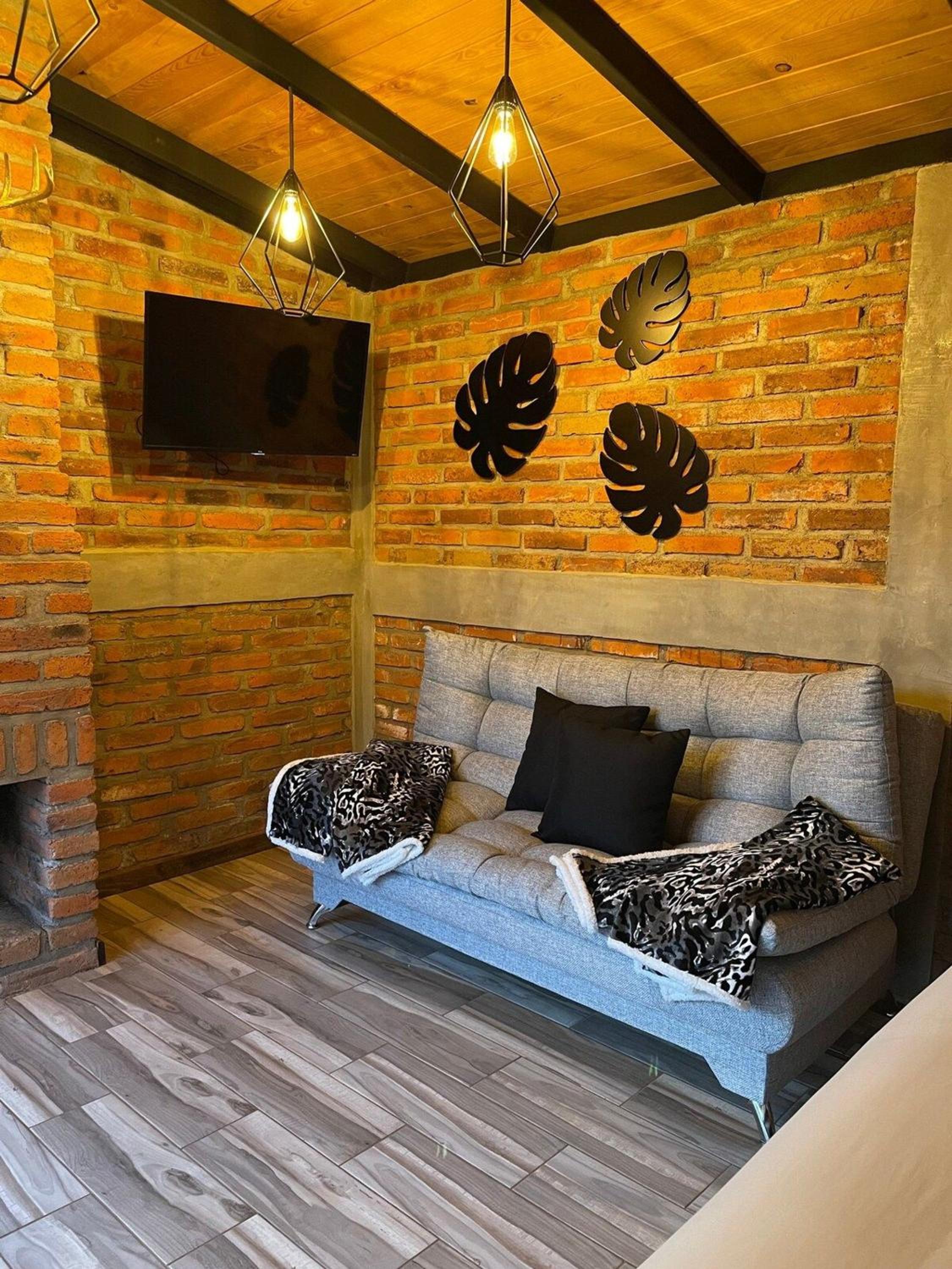 One-Bedroom Villa - Photo 6