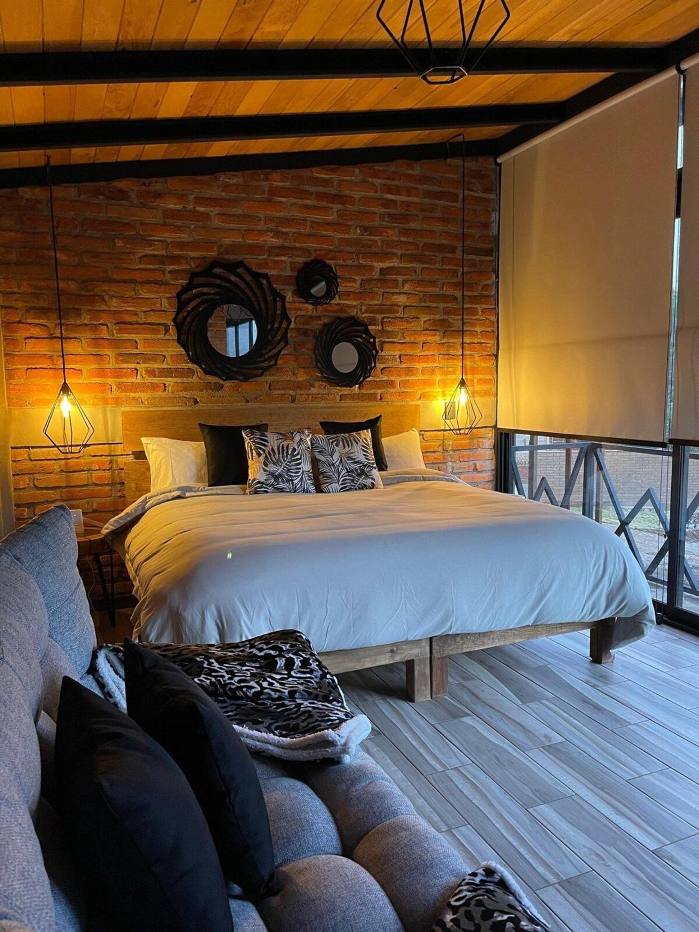 One-Bedroom Villa - Photo 7