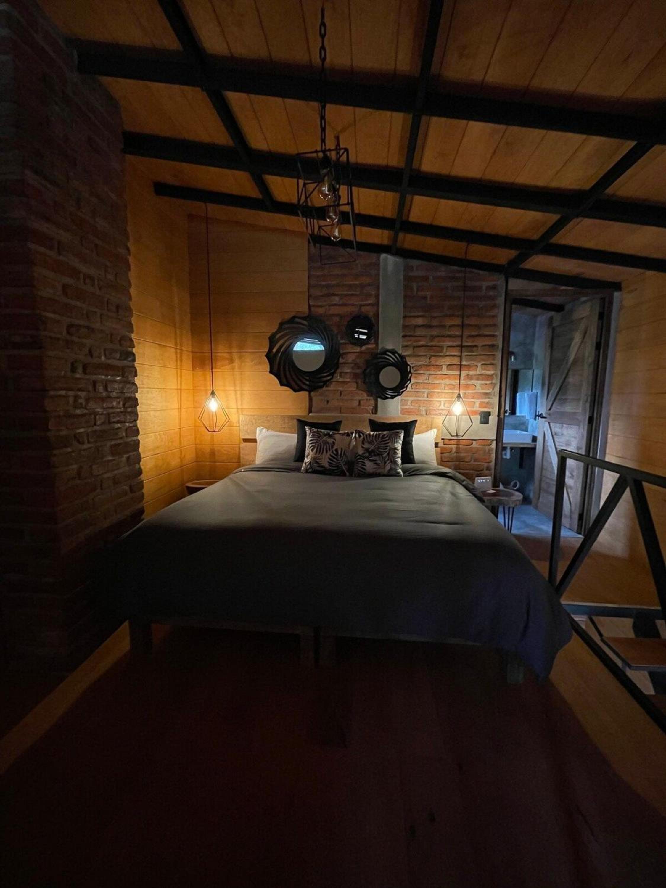 One-Bedroom Villa - Photo 6