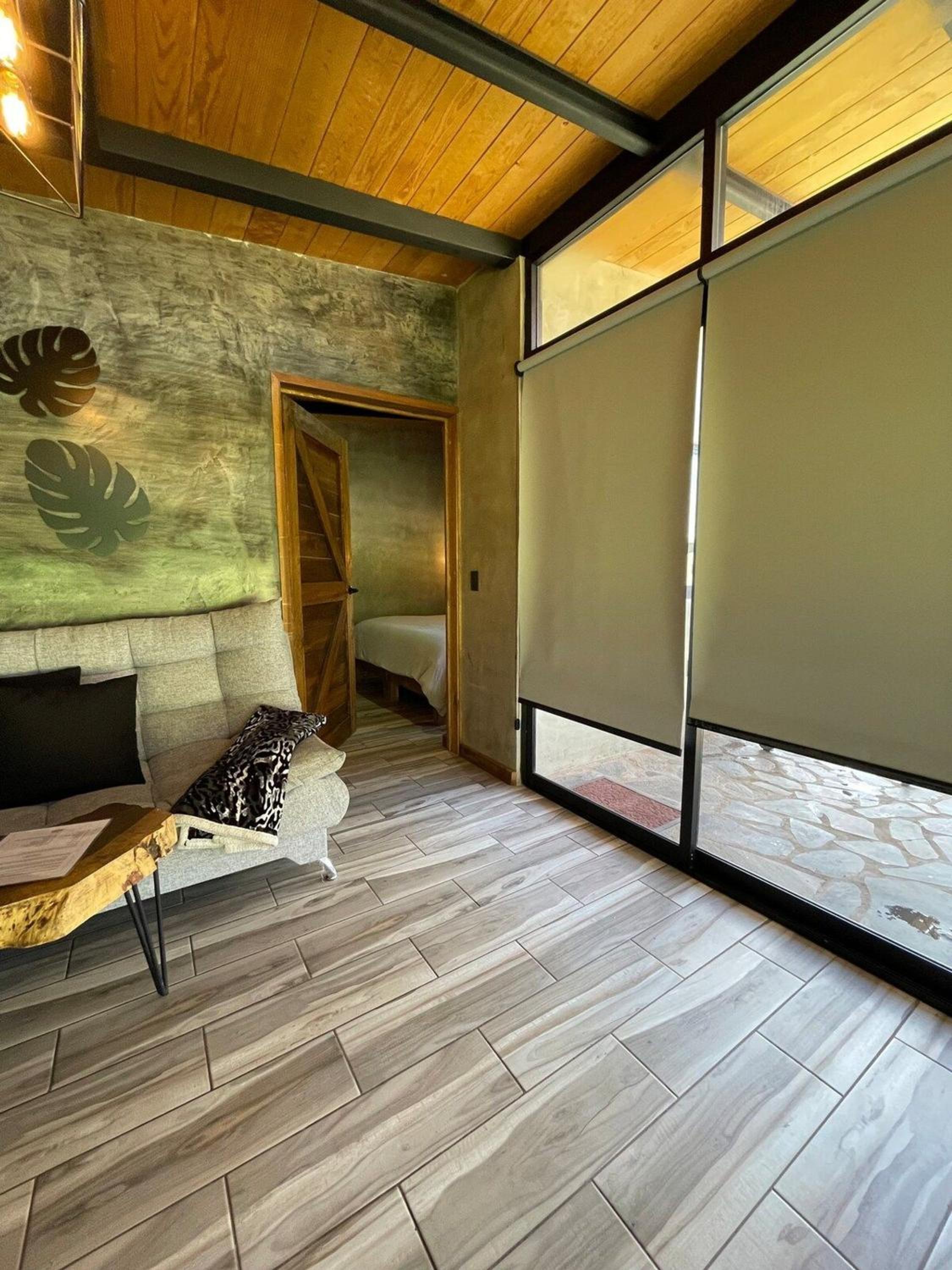 One-Bedroom Villa - Photo 10