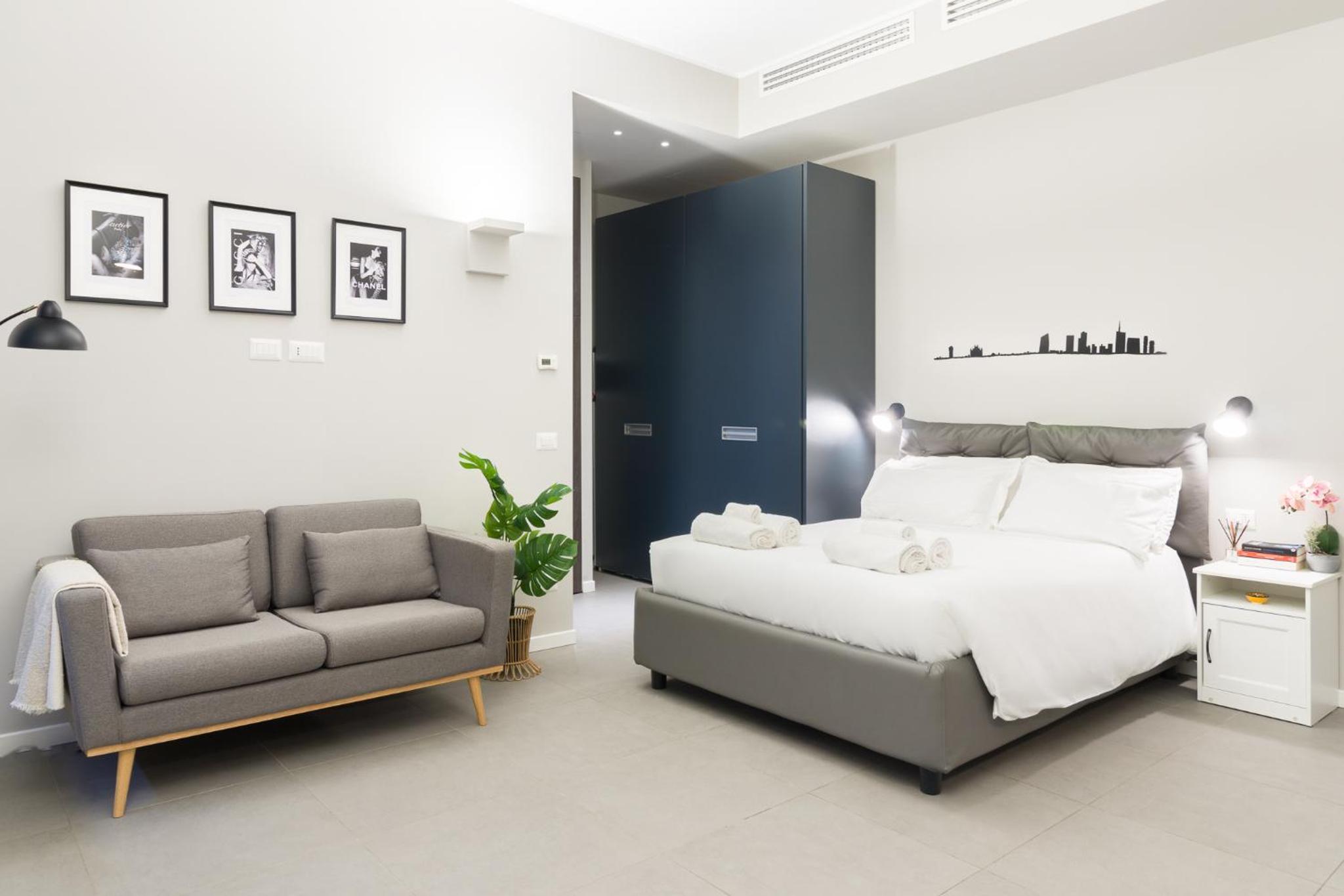 Studio Apartment