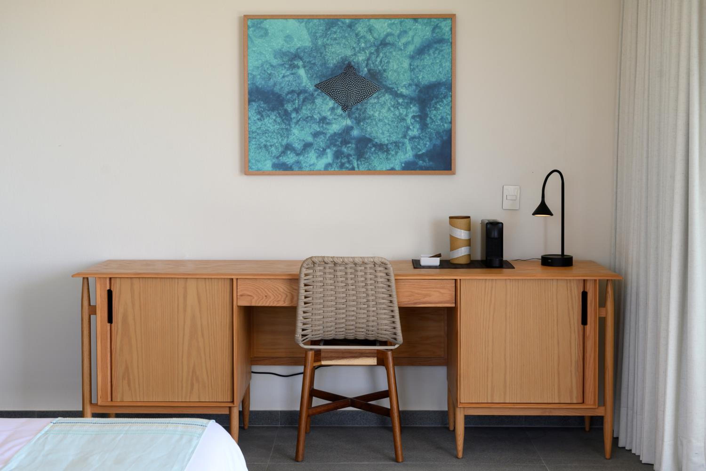 Deluxe Double Room with Balcony - Photo 3
