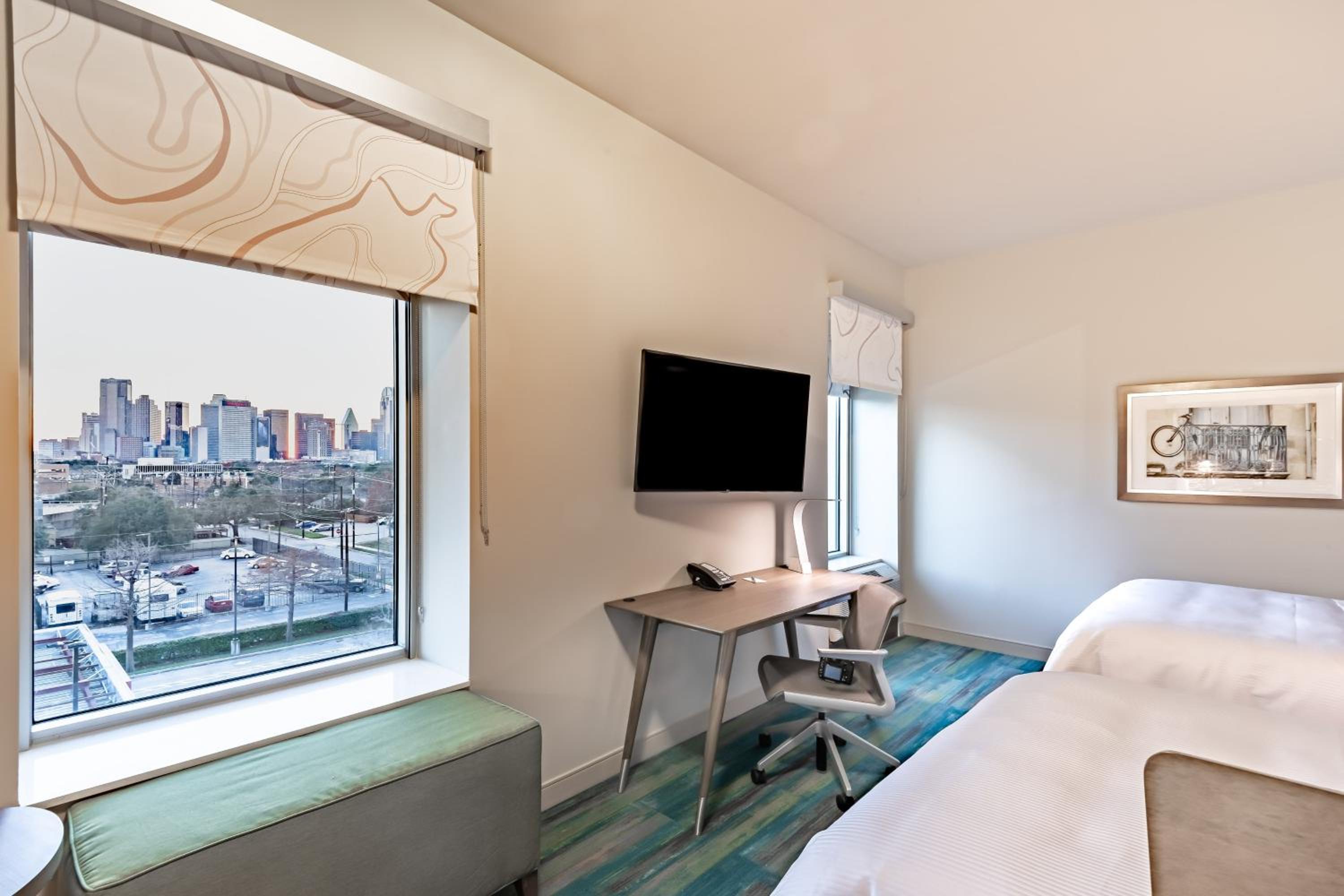 Guest Room, Full Kitchen, Studio, 2 Queen (Mobility &amp; Hearing Accessible w/ Roll-in Shower) photo 2