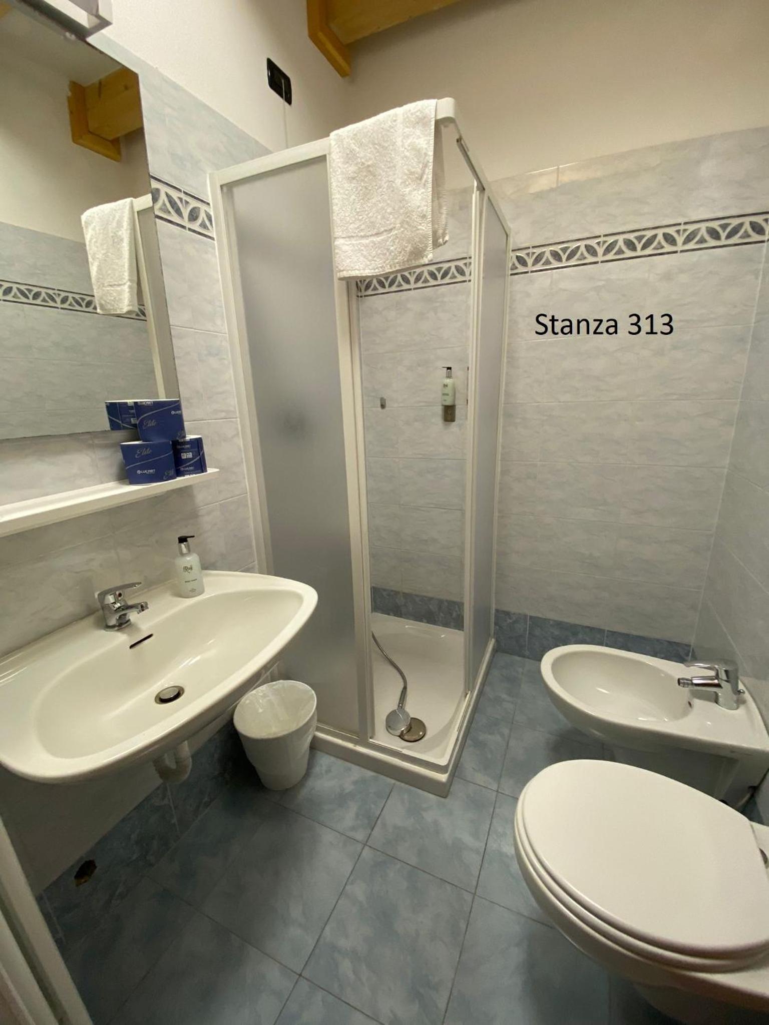 Budget Triple Room - Photo 5