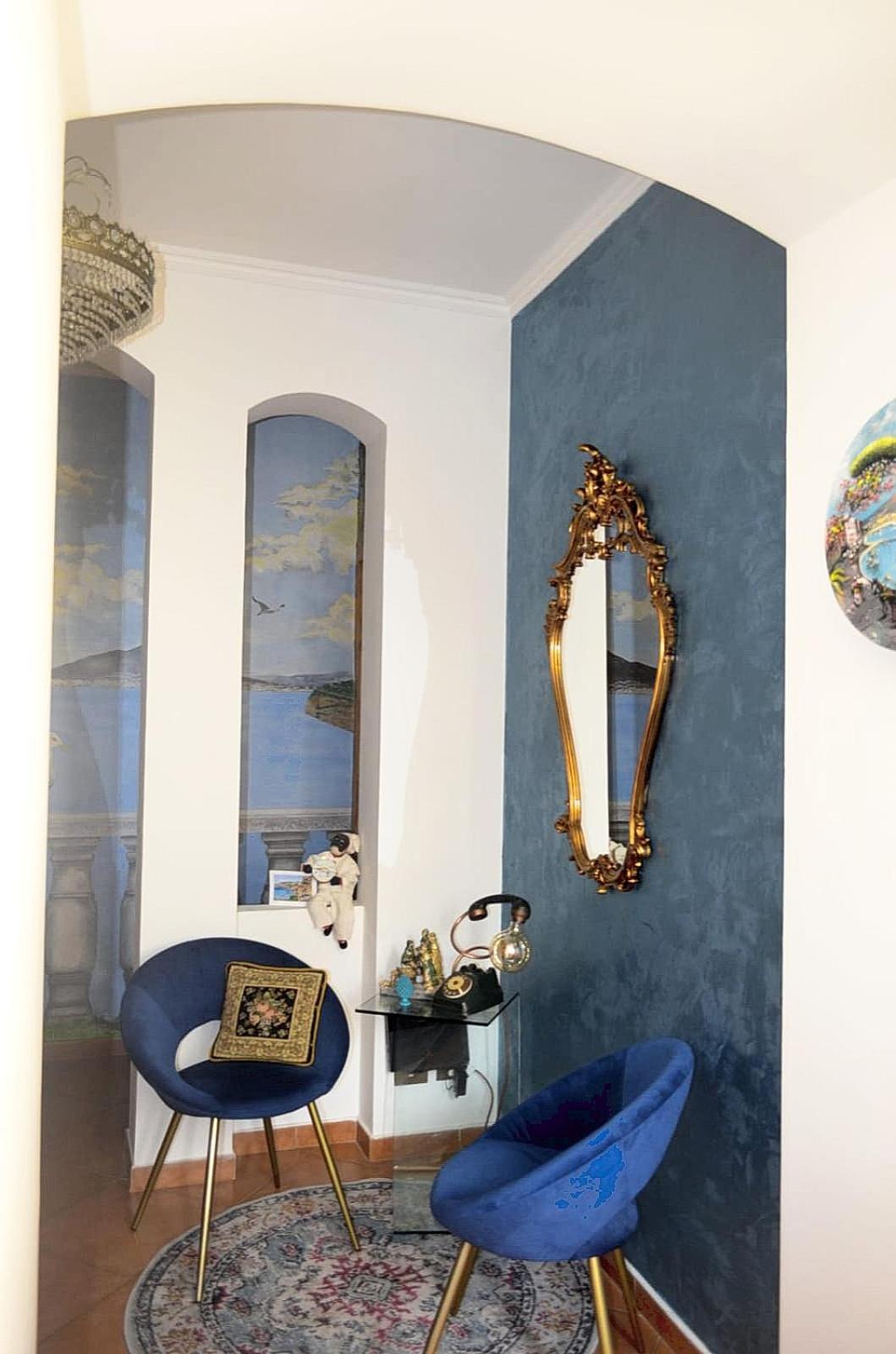 Deluxe Double Room (2 Adults + 1 Child) - Photo 2
