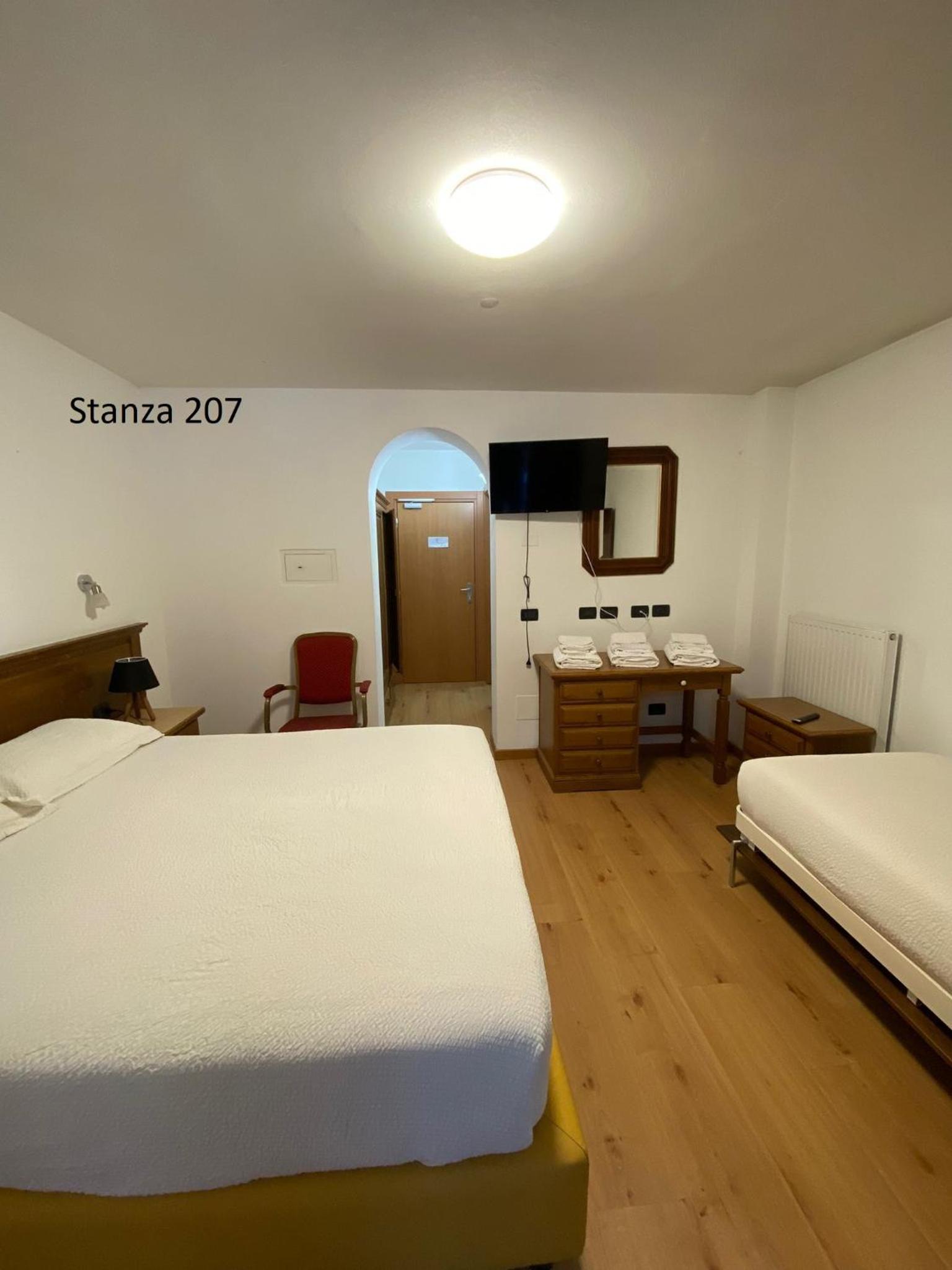 Basic Triple Room - Photo 32
