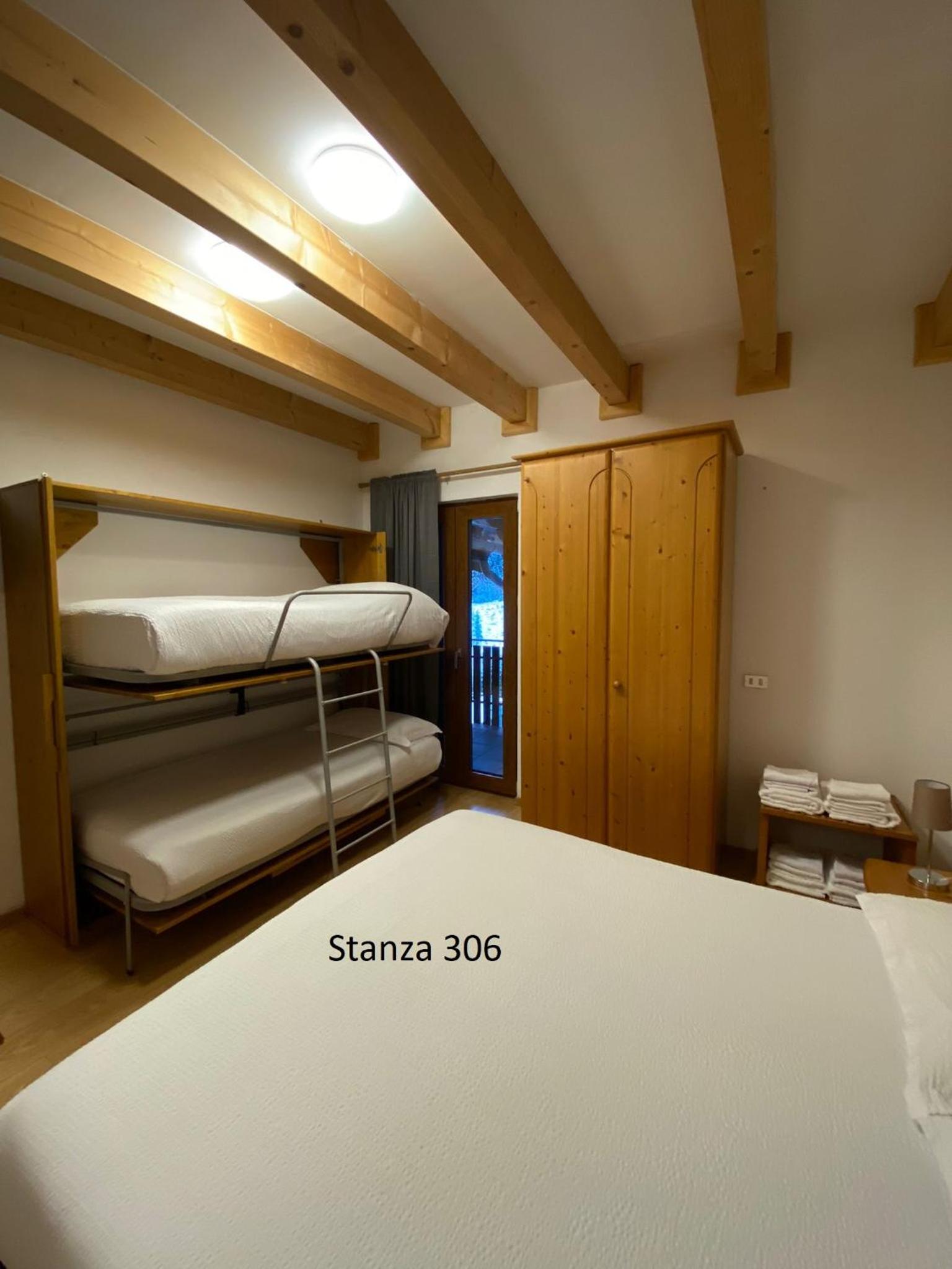 Standard Quadruple Room - Photo 57