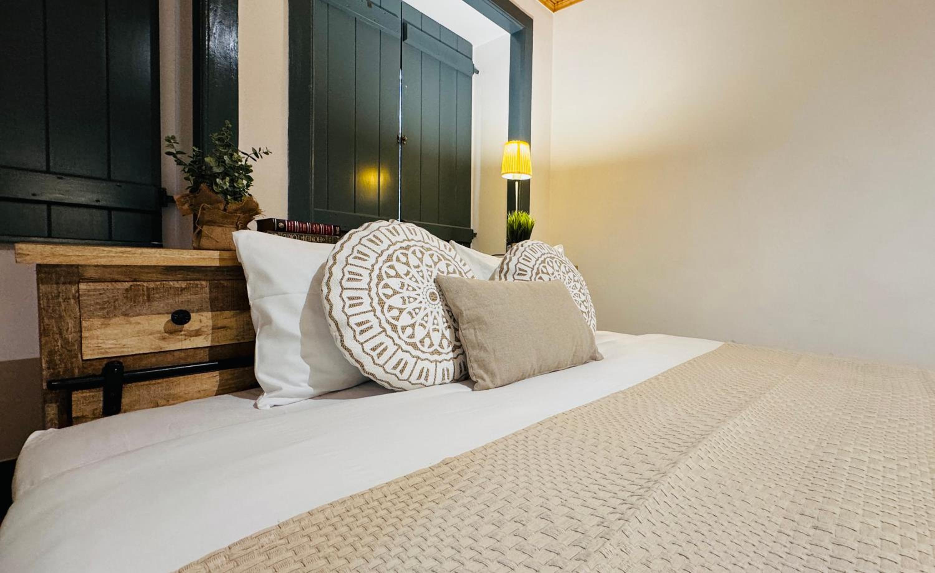 Deluxe Double or Twin Room photo 1