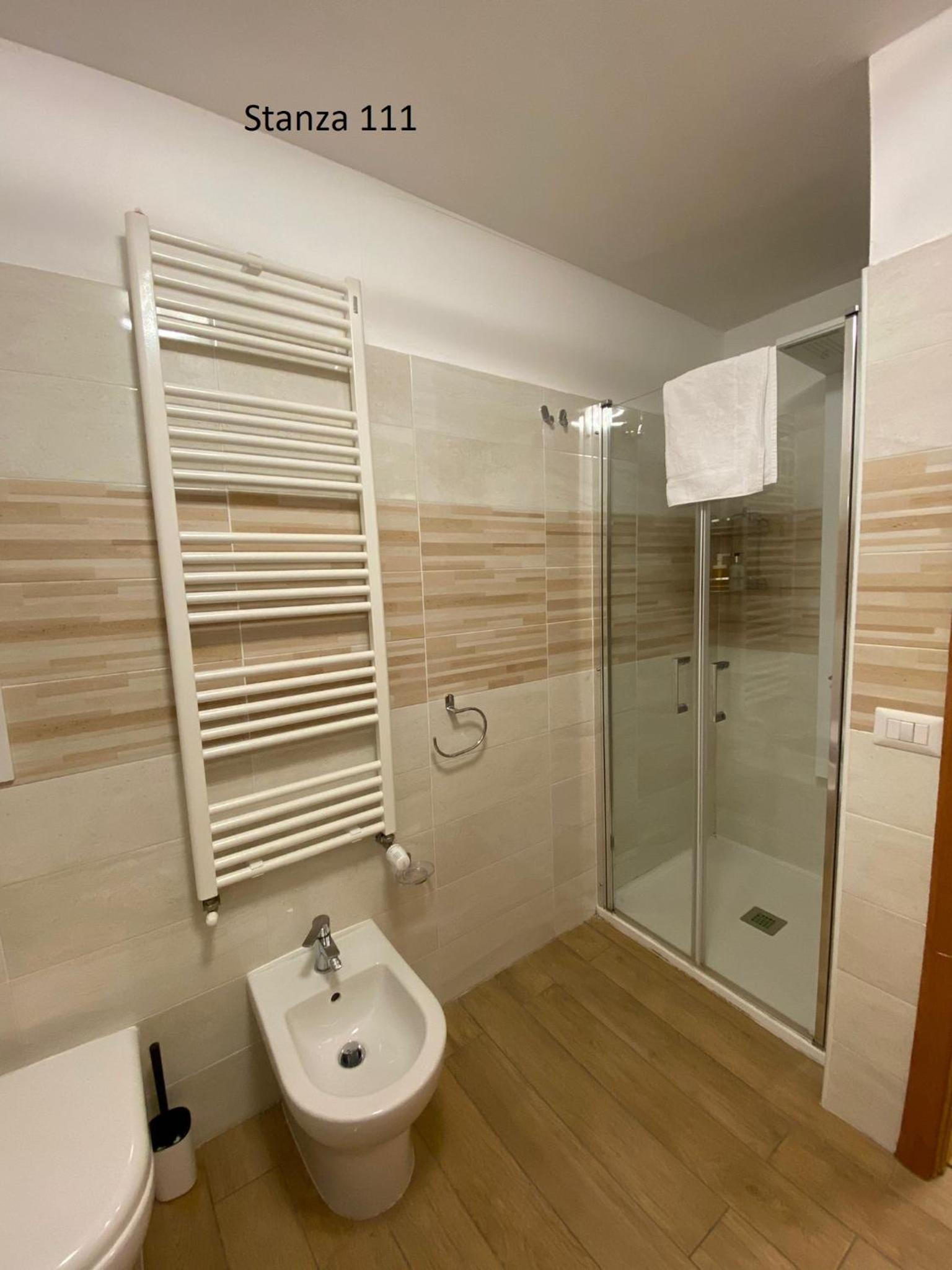 Basic Triple Room - Photo 29