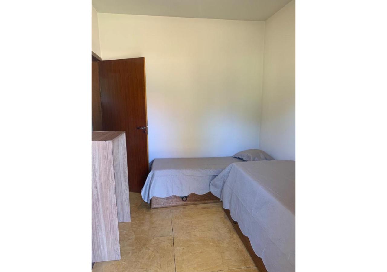 Five-Bedroom House photo 1