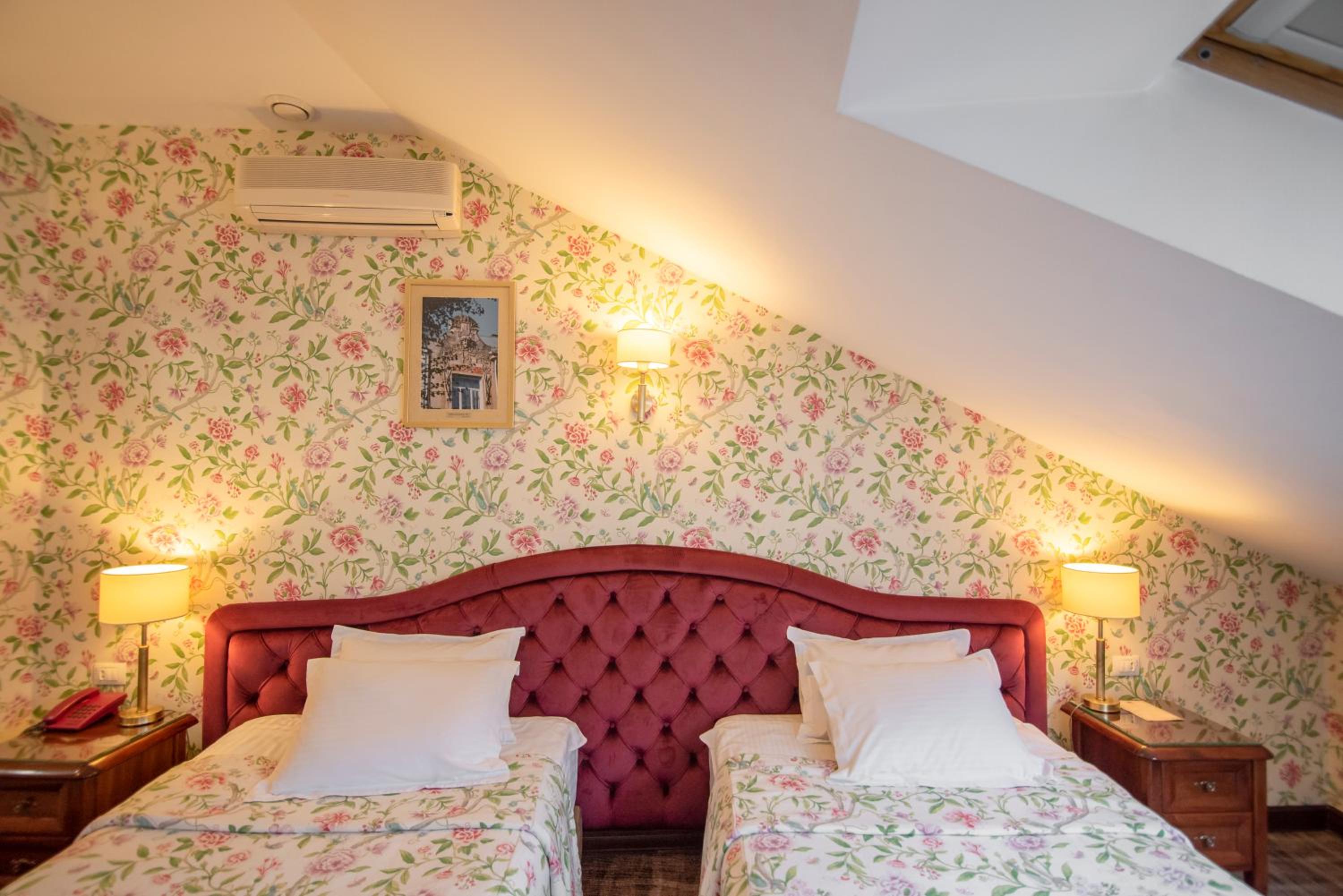 Superior Twin Room photo 1