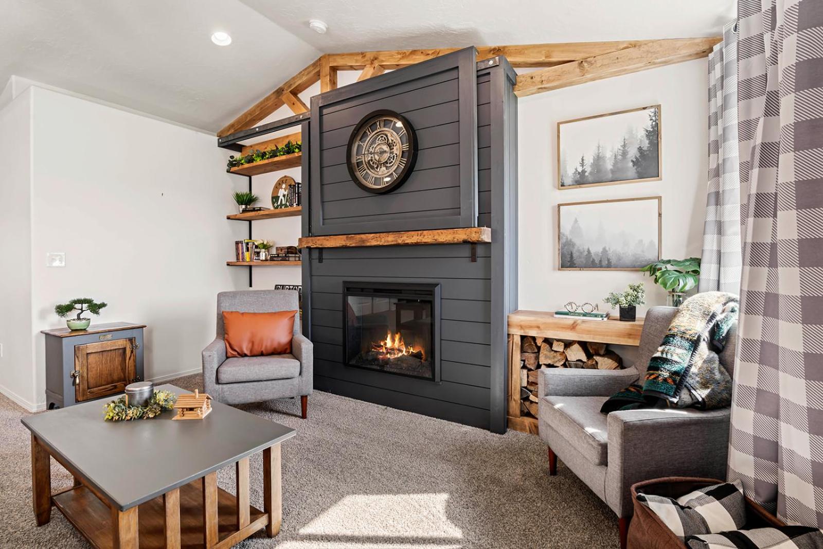 Three-Bedroom House photo 2