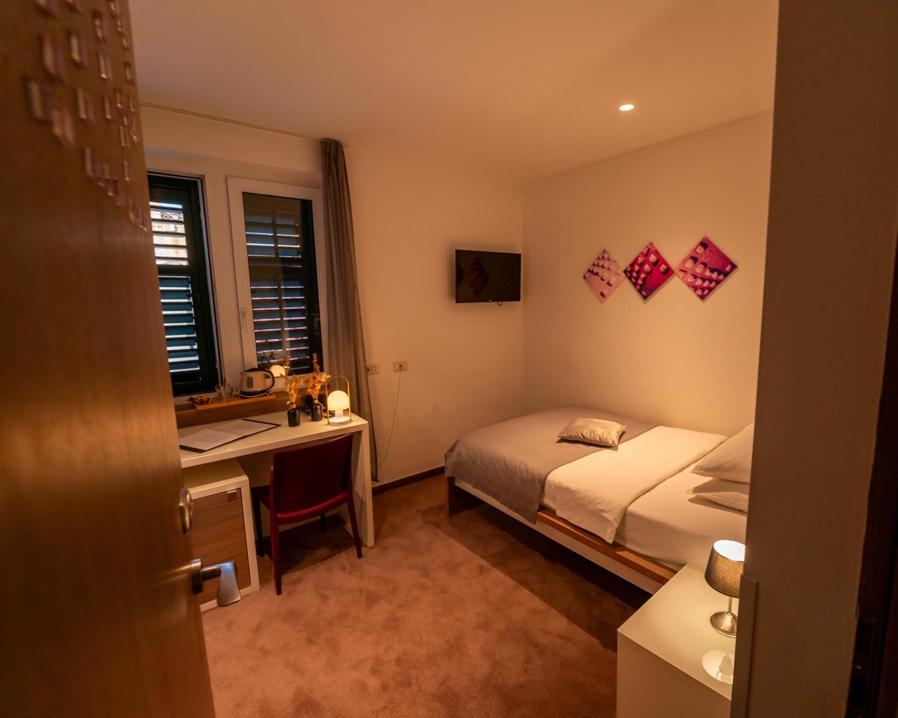Standard Single Room photo 1