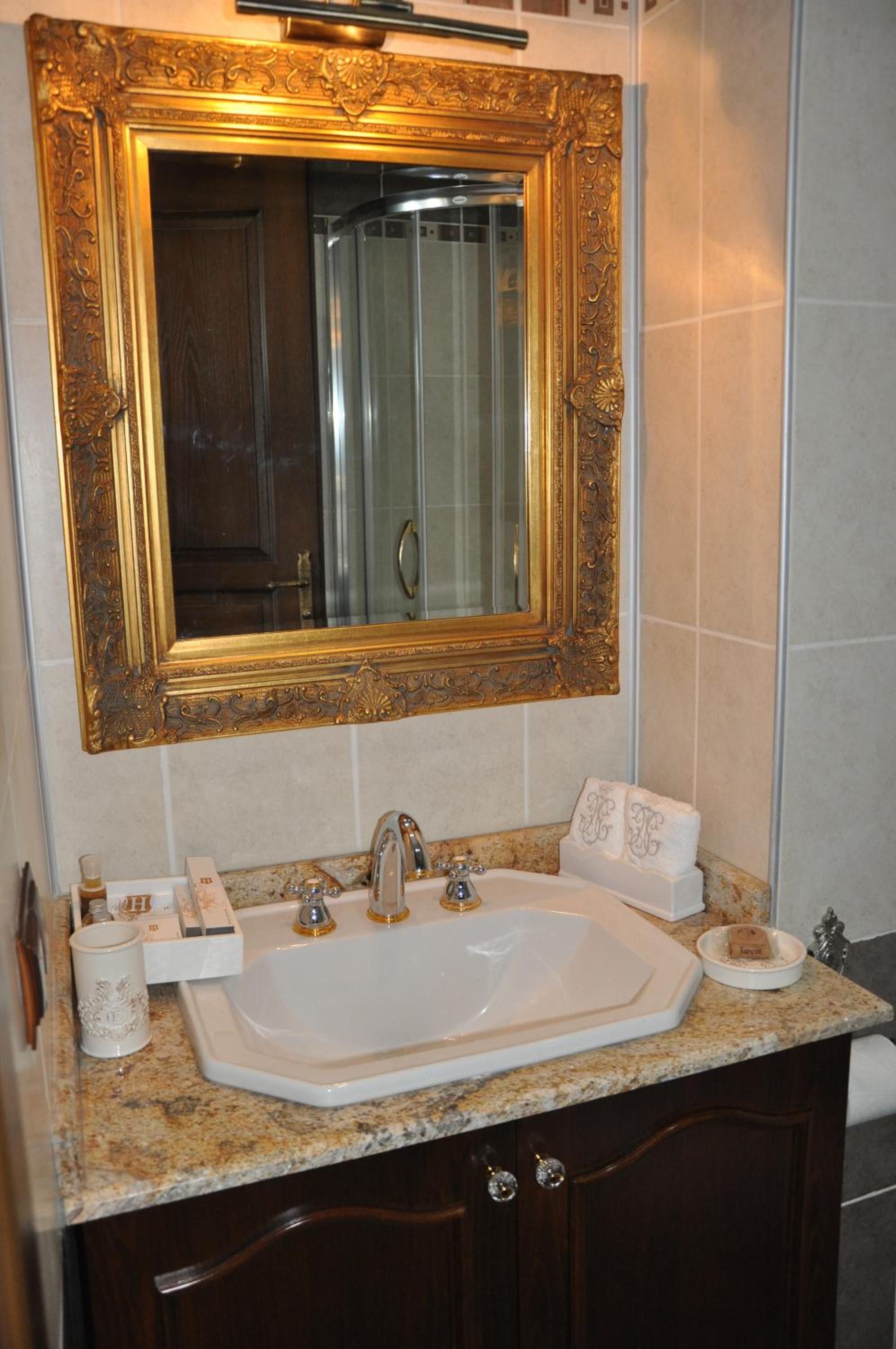 King Room with Sea View - Photo 3