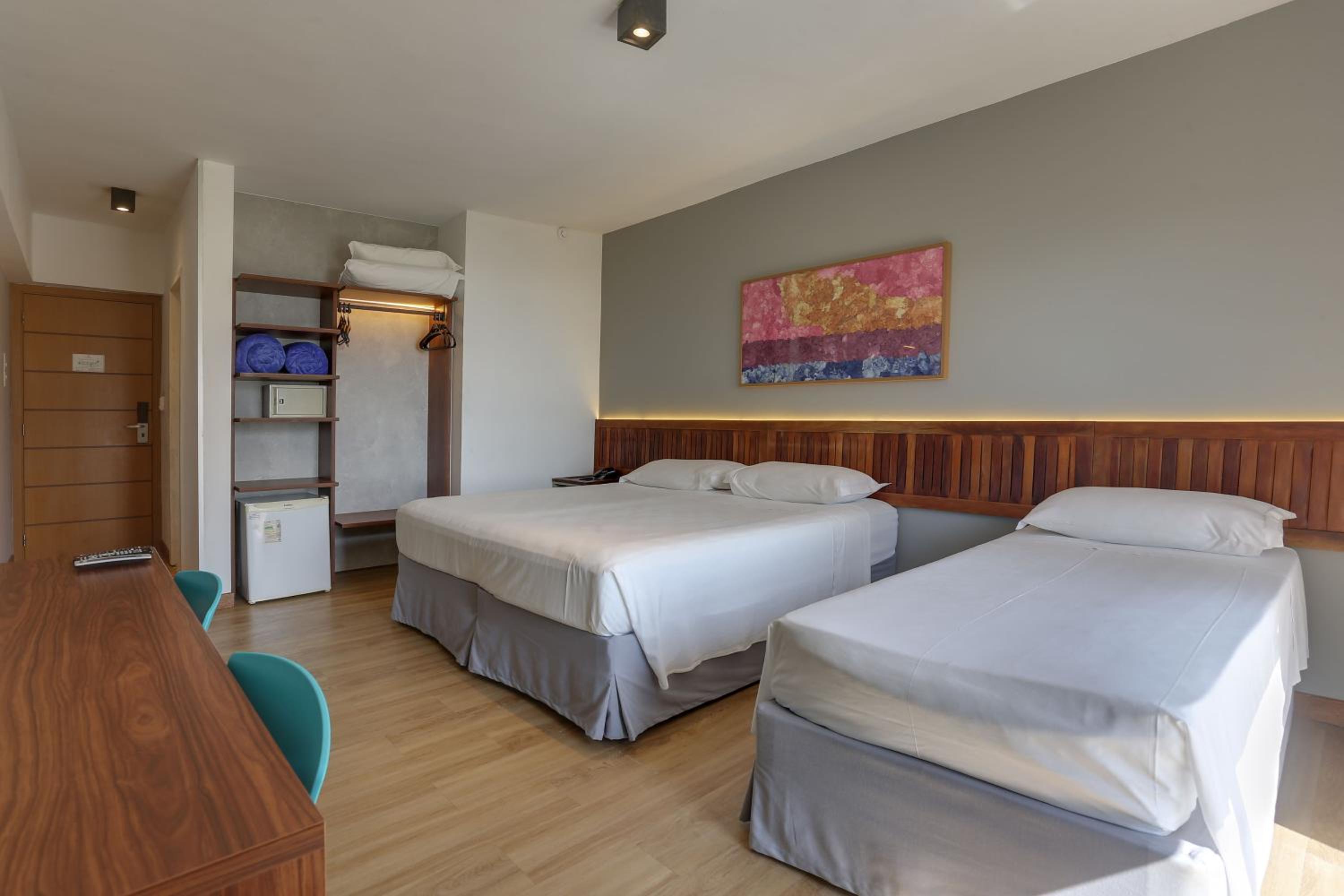 Hotel Porto Sol Beach — Family Room with Sea View