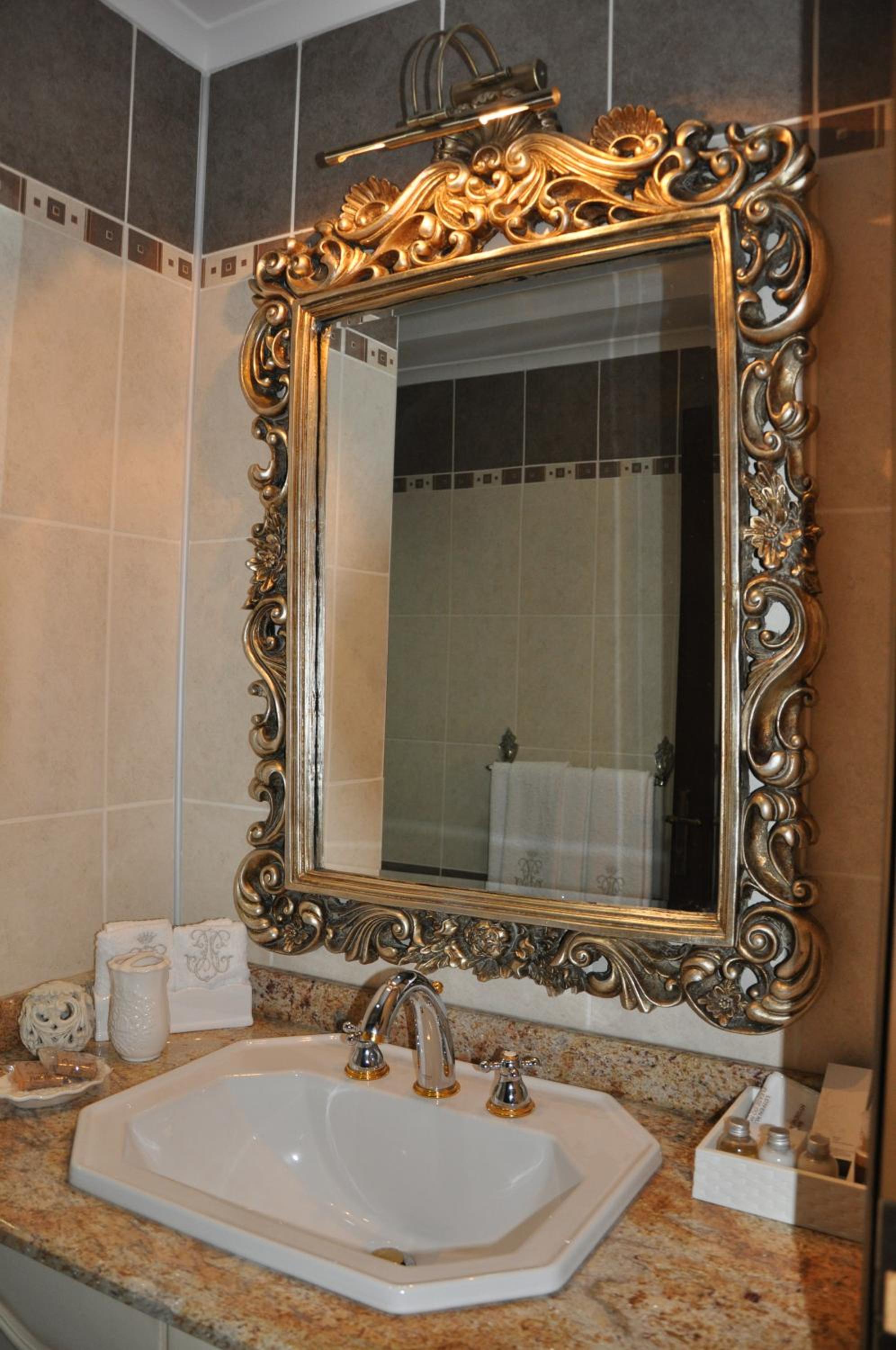 Deluxe Double Room - Photo 3