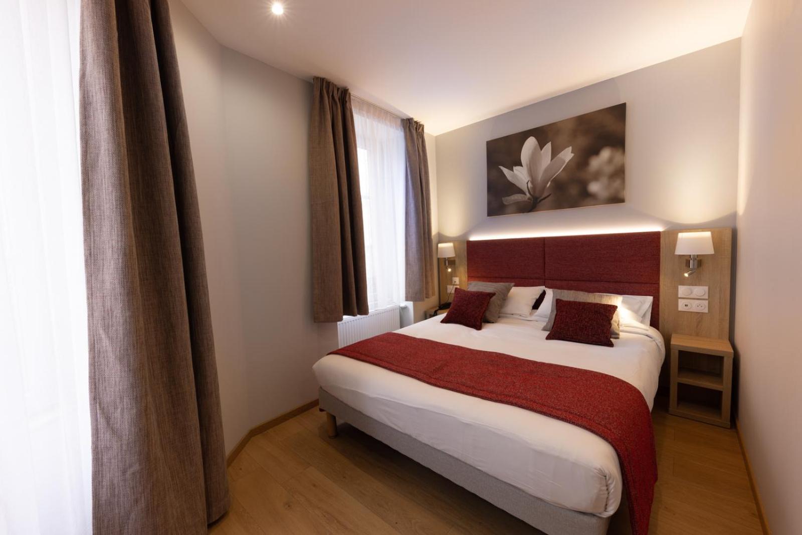 Double Room - Photo 3