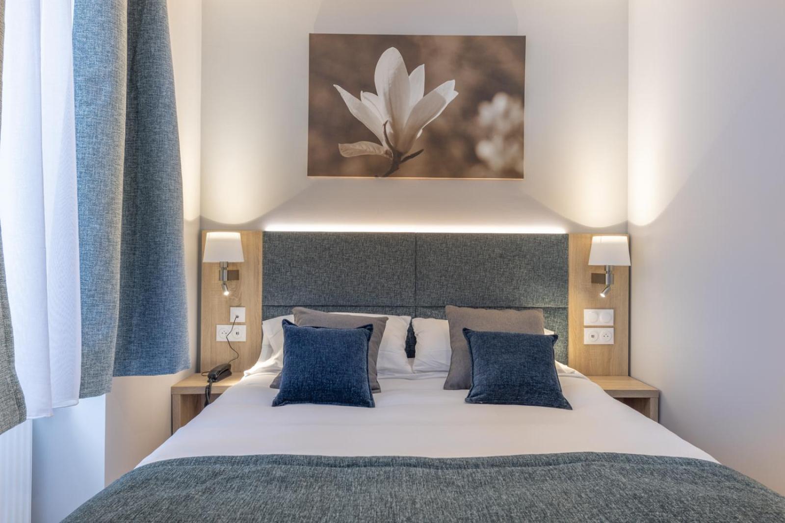 Double Room - Photo 2