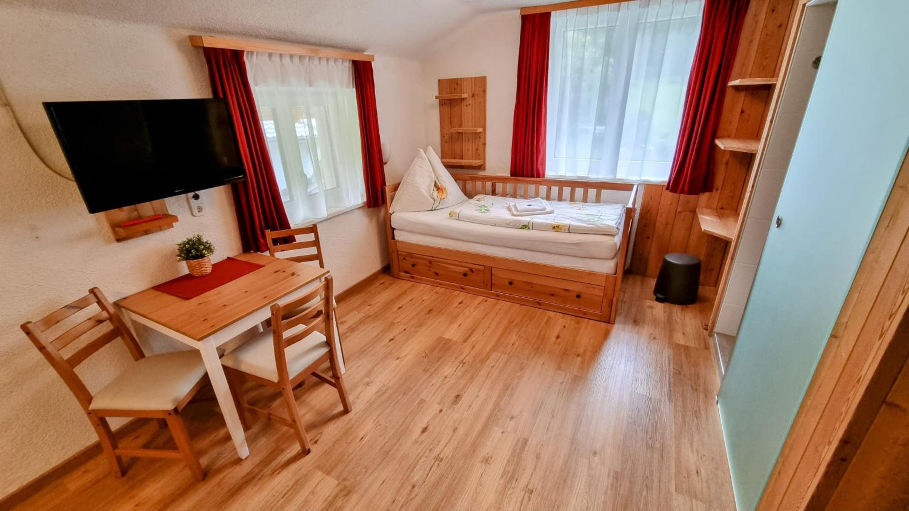 Triple Room photo 2