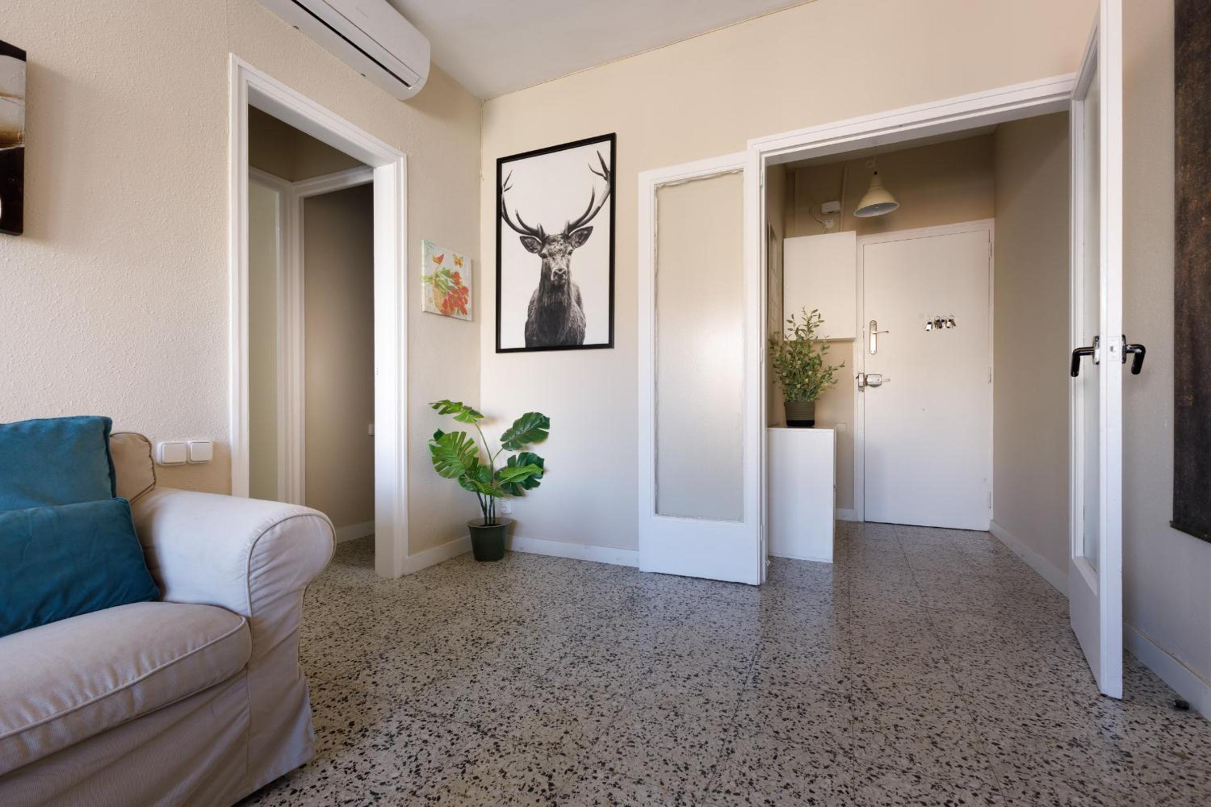 Apartment photo 3