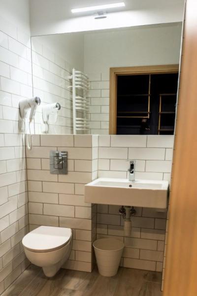 Double Room - Photo 3