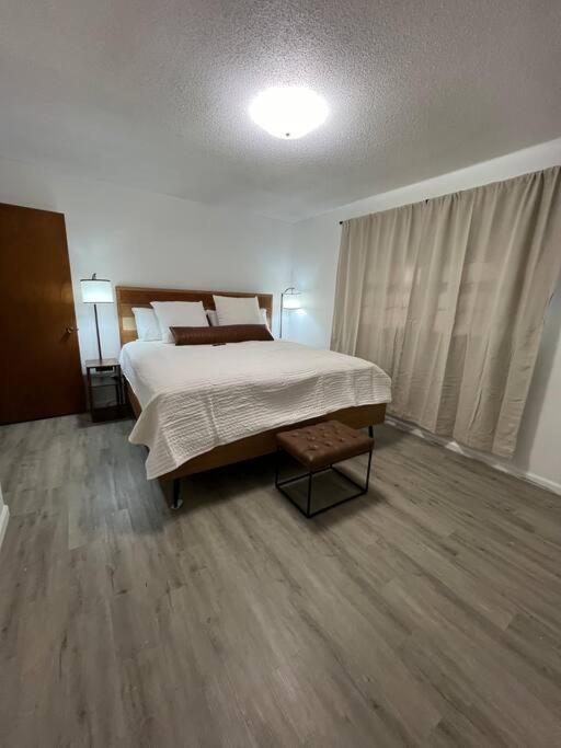 One-Bedroom House photo 1