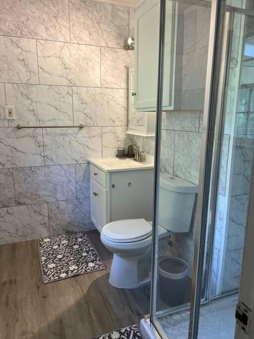 One-Bedroom House photo 2