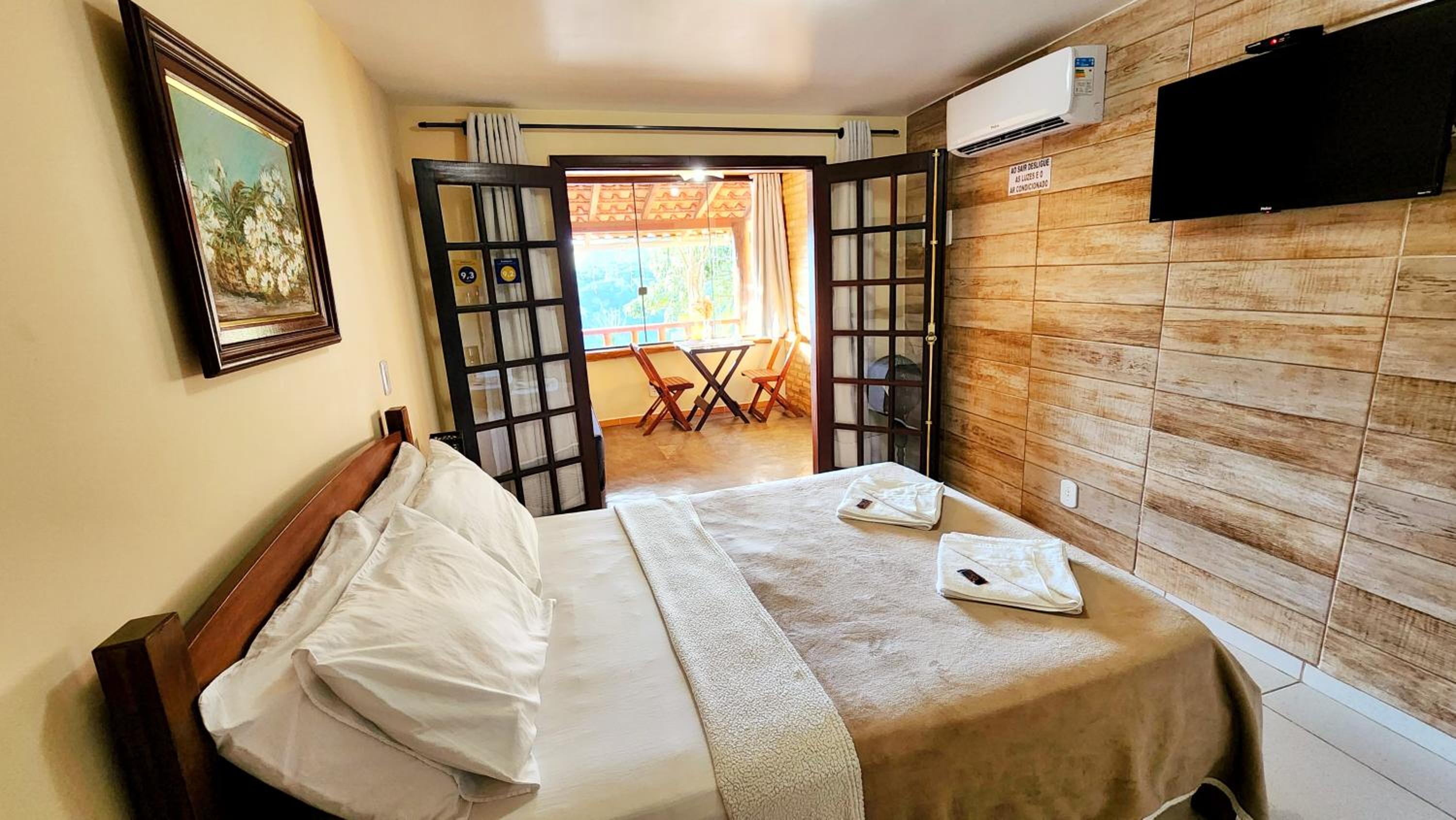 Suite with Mountain View - Photo 1