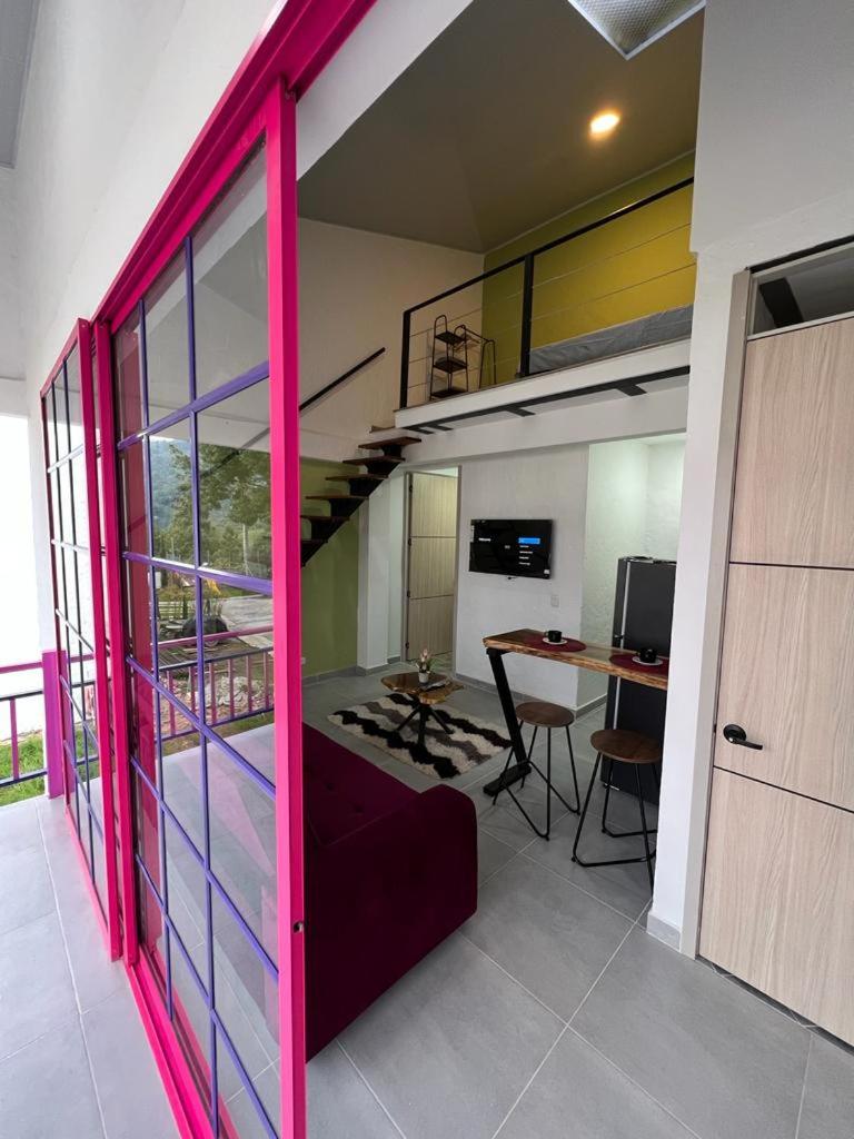 Studio Apartment photo 1
