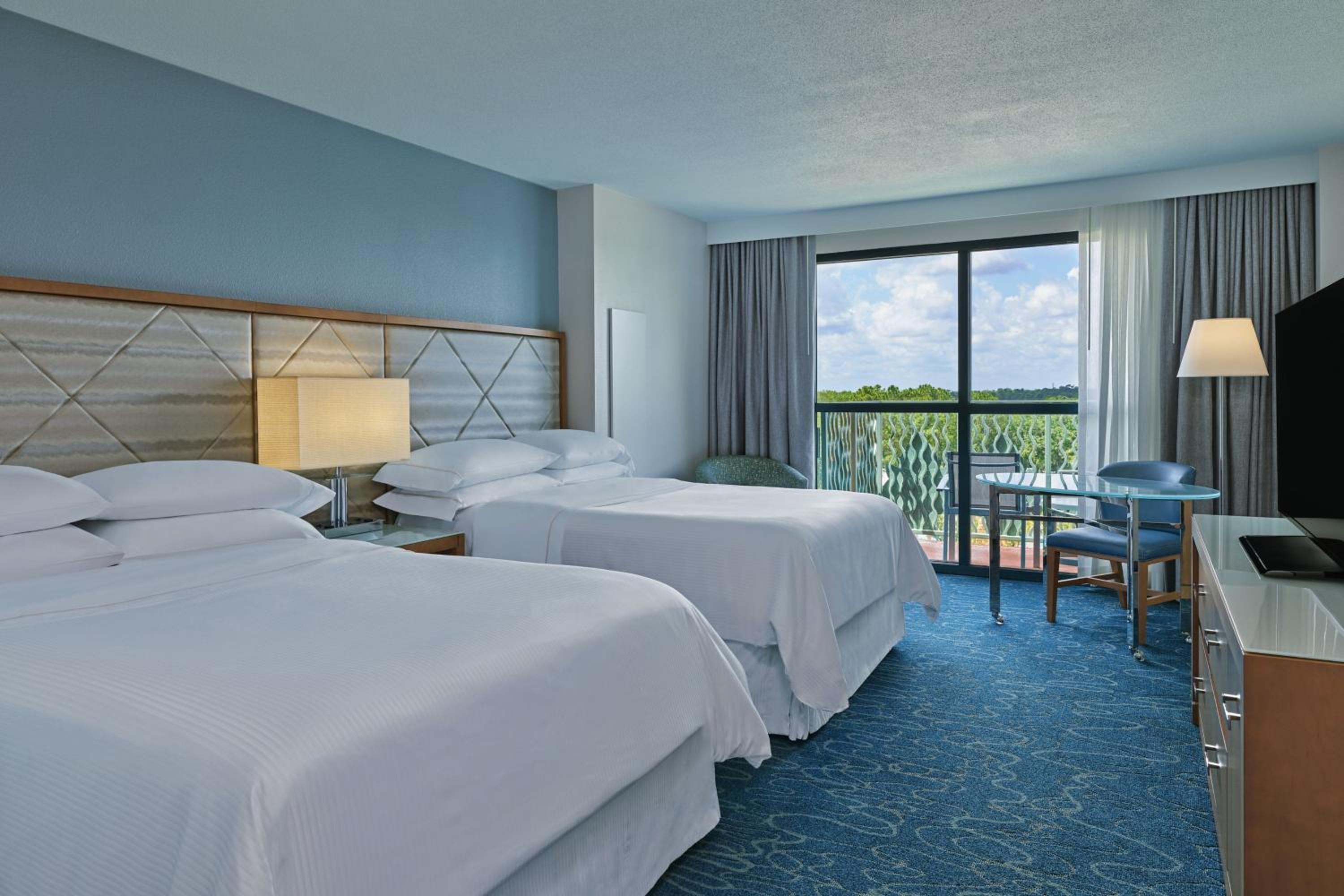 Guest Room with Two Double Beds and Balcony (Non Smoking)