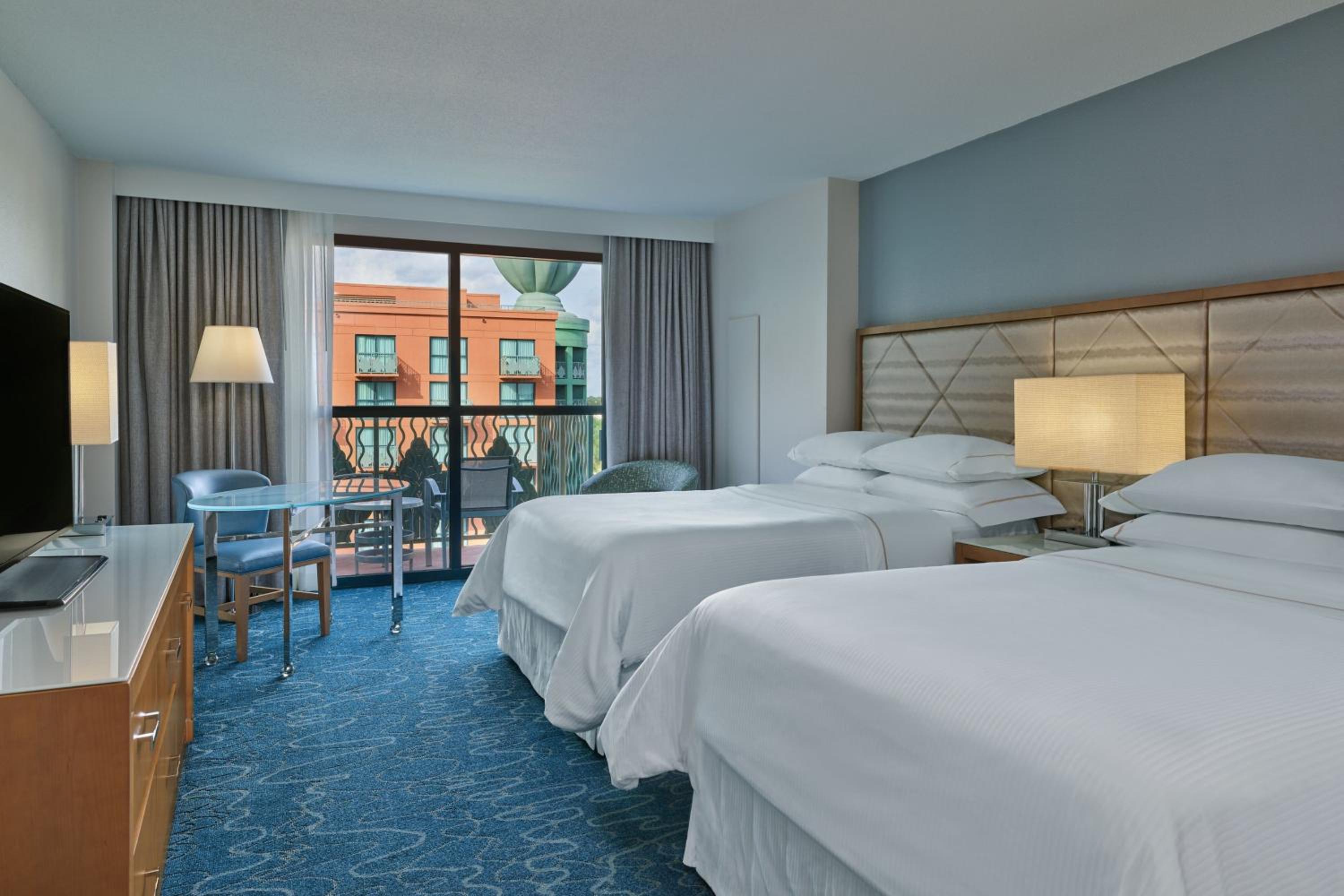 Guest Room with Two Double Beds and Balcony (Non Smoking)