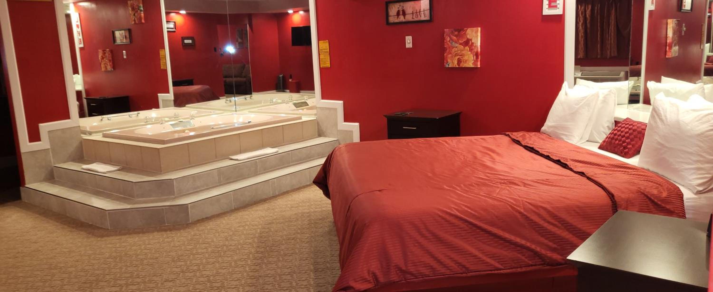 Superior King Suite - Photo 1