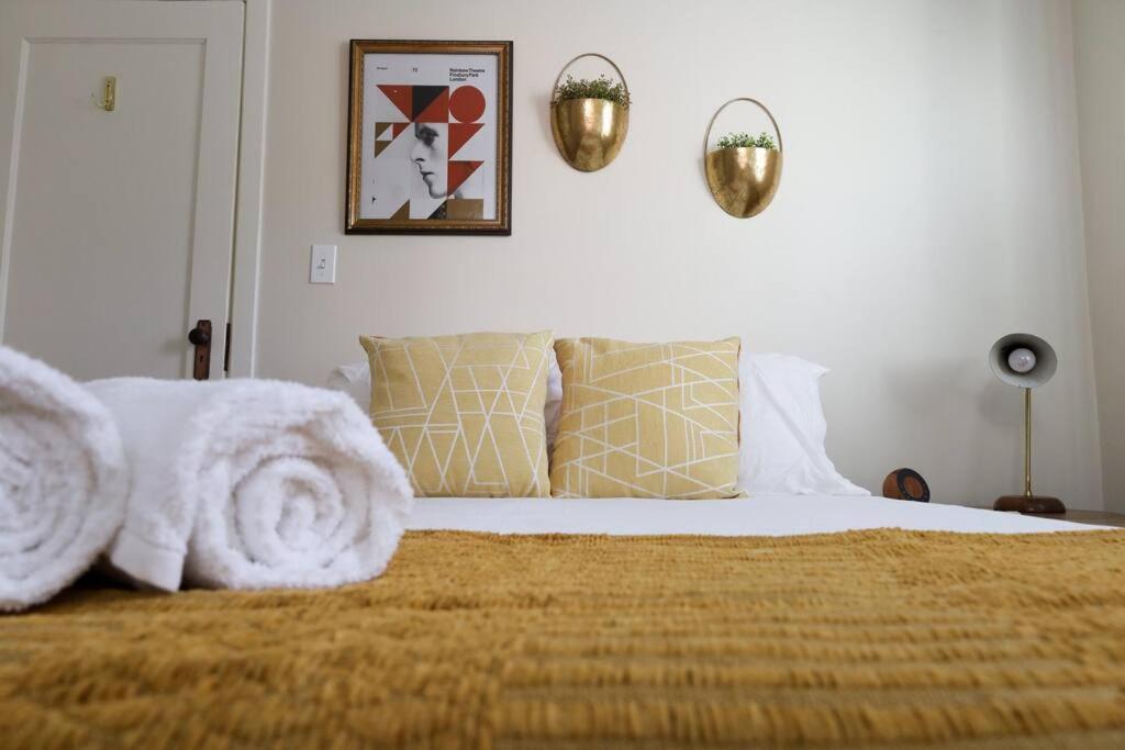 Two-Bedroom House photo 1