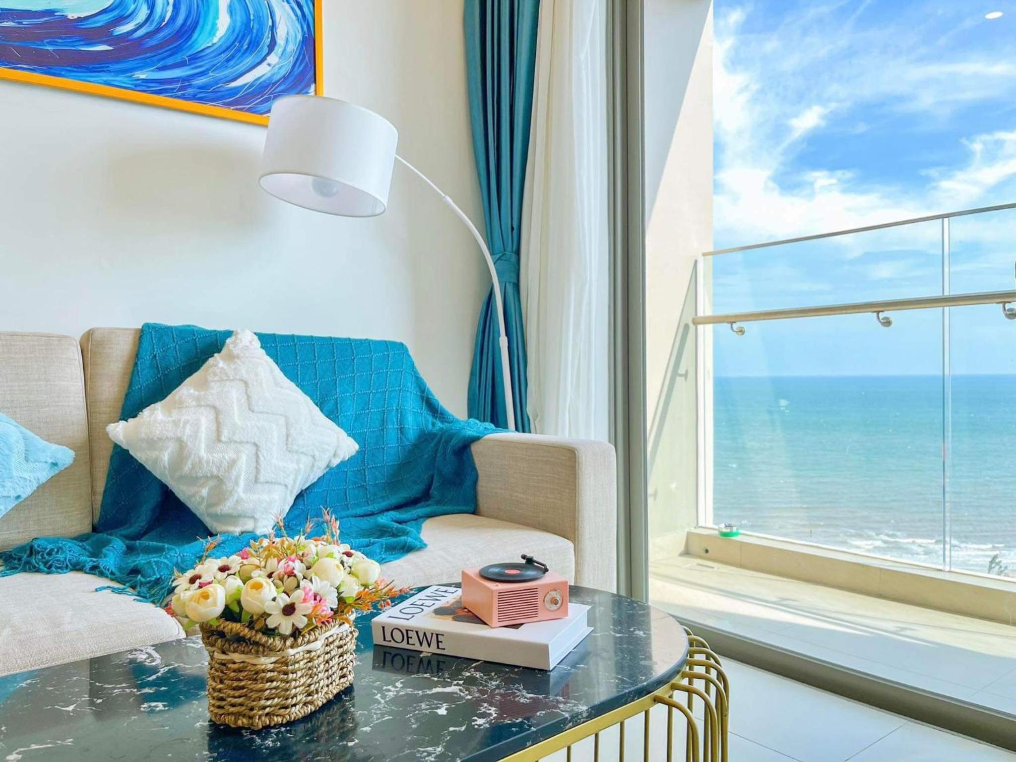 Apartment with Sea View photo 3