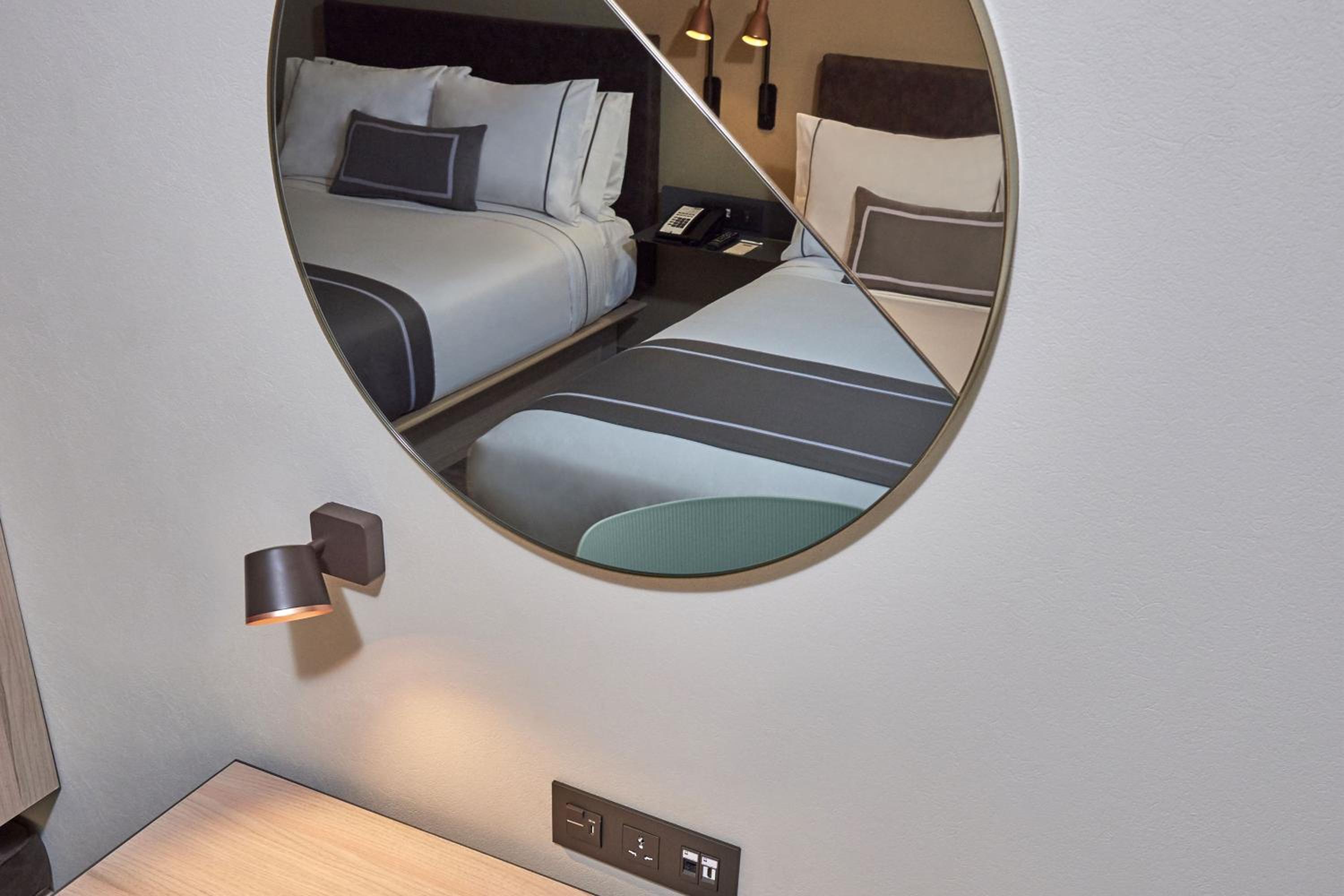 Double Room with Two Double Beds photo 2