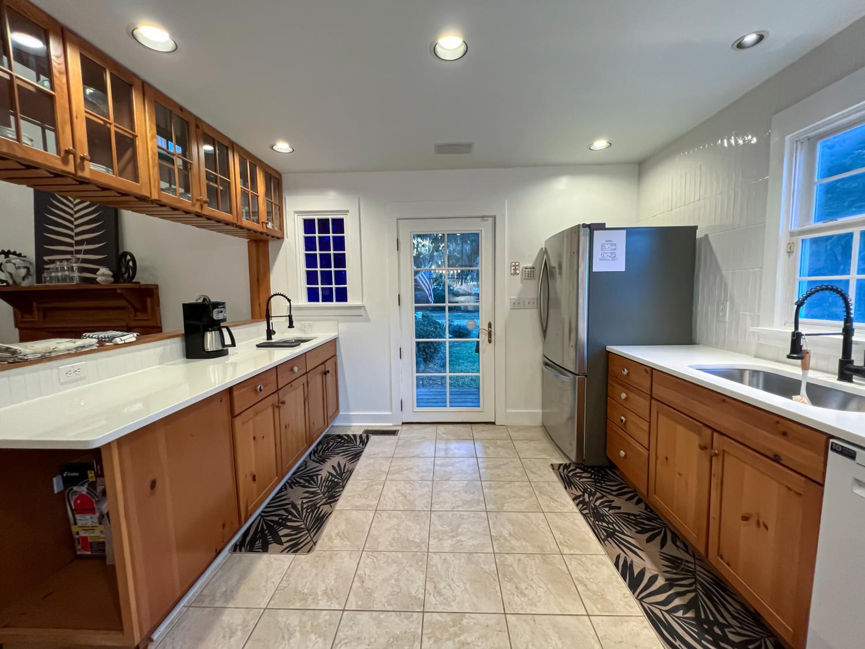 One-Bedroom House photo 2