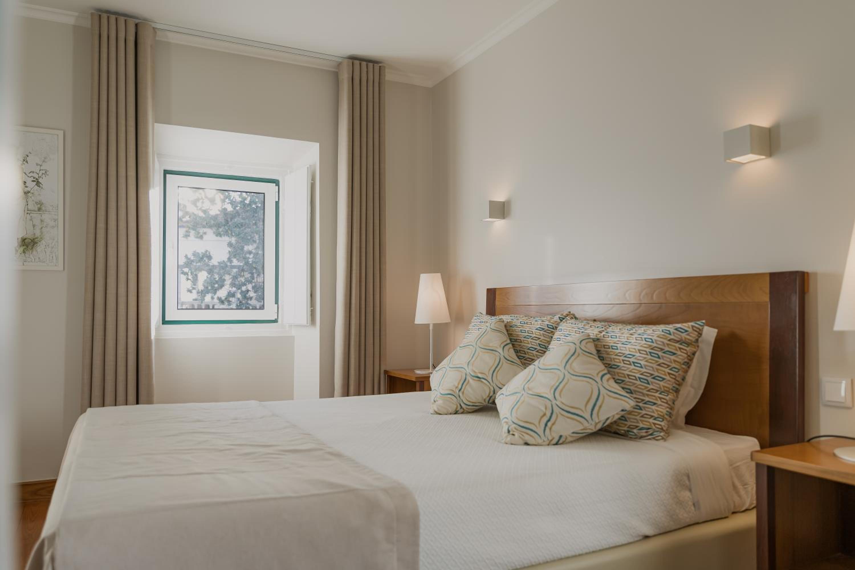 Double or Twin Room - Photo 20