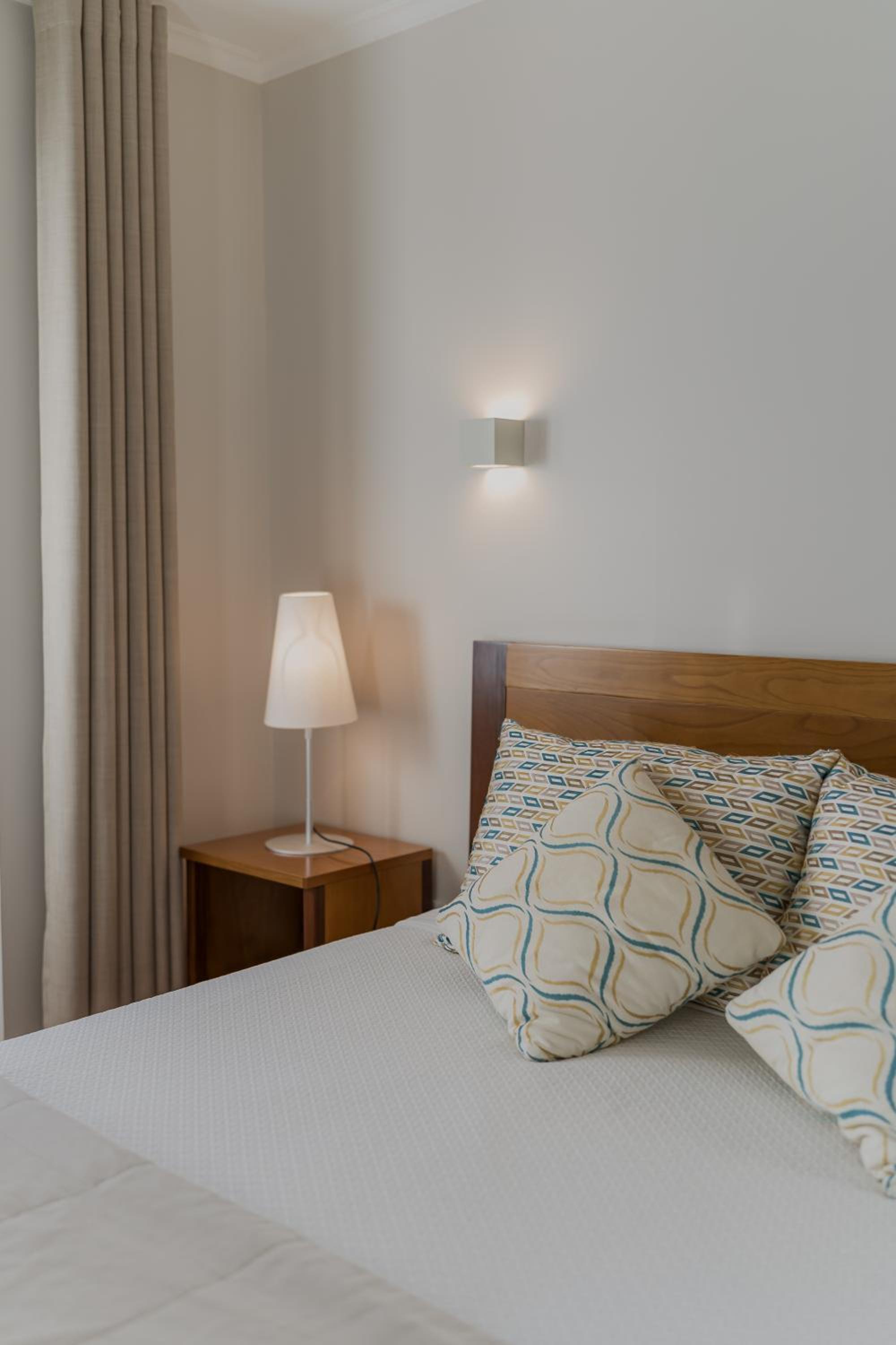 Double or Twin Room - Photo 18