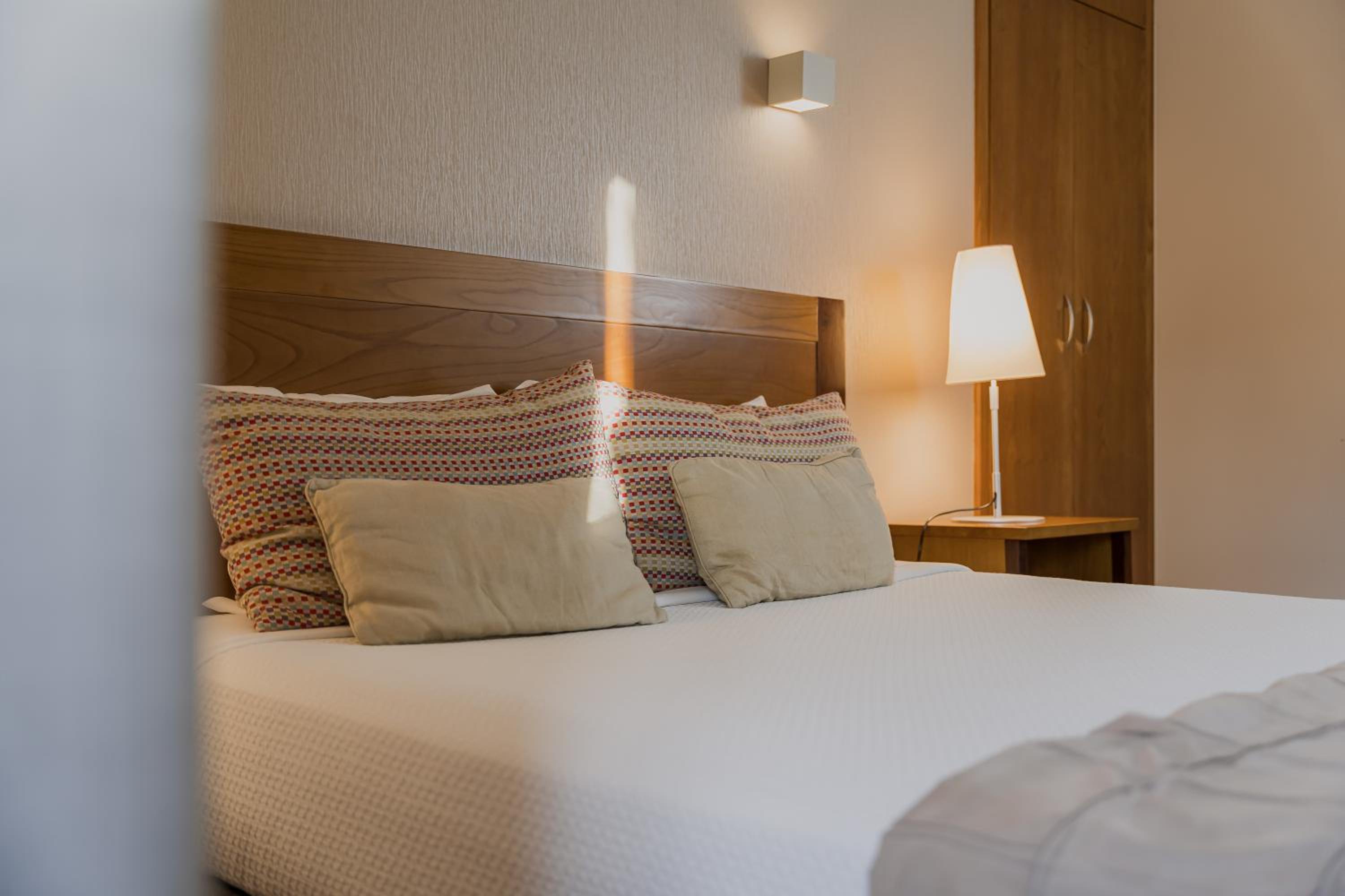 Double or Twin Room - Photo 11