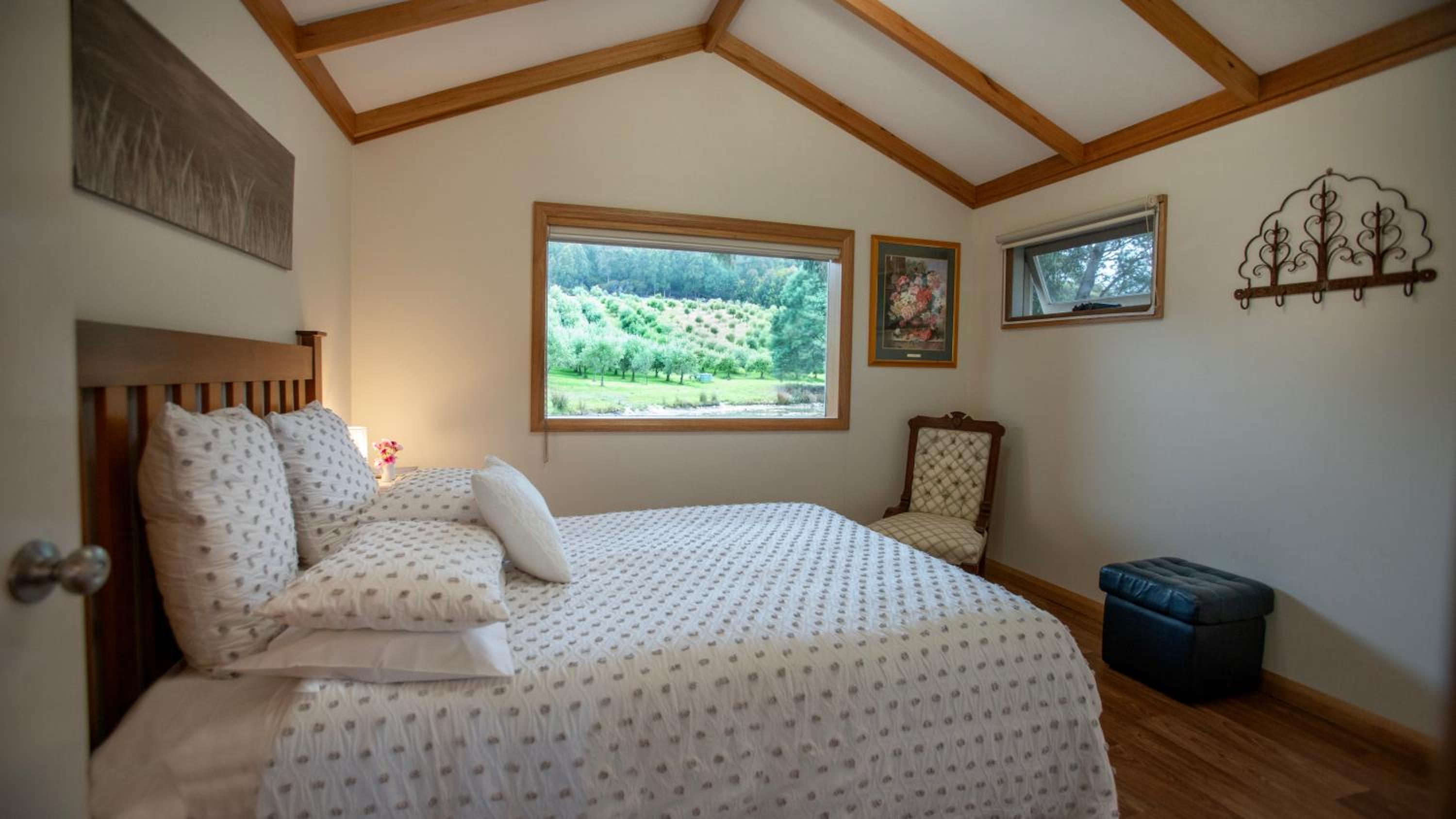Queen Room with Garden View photo 3