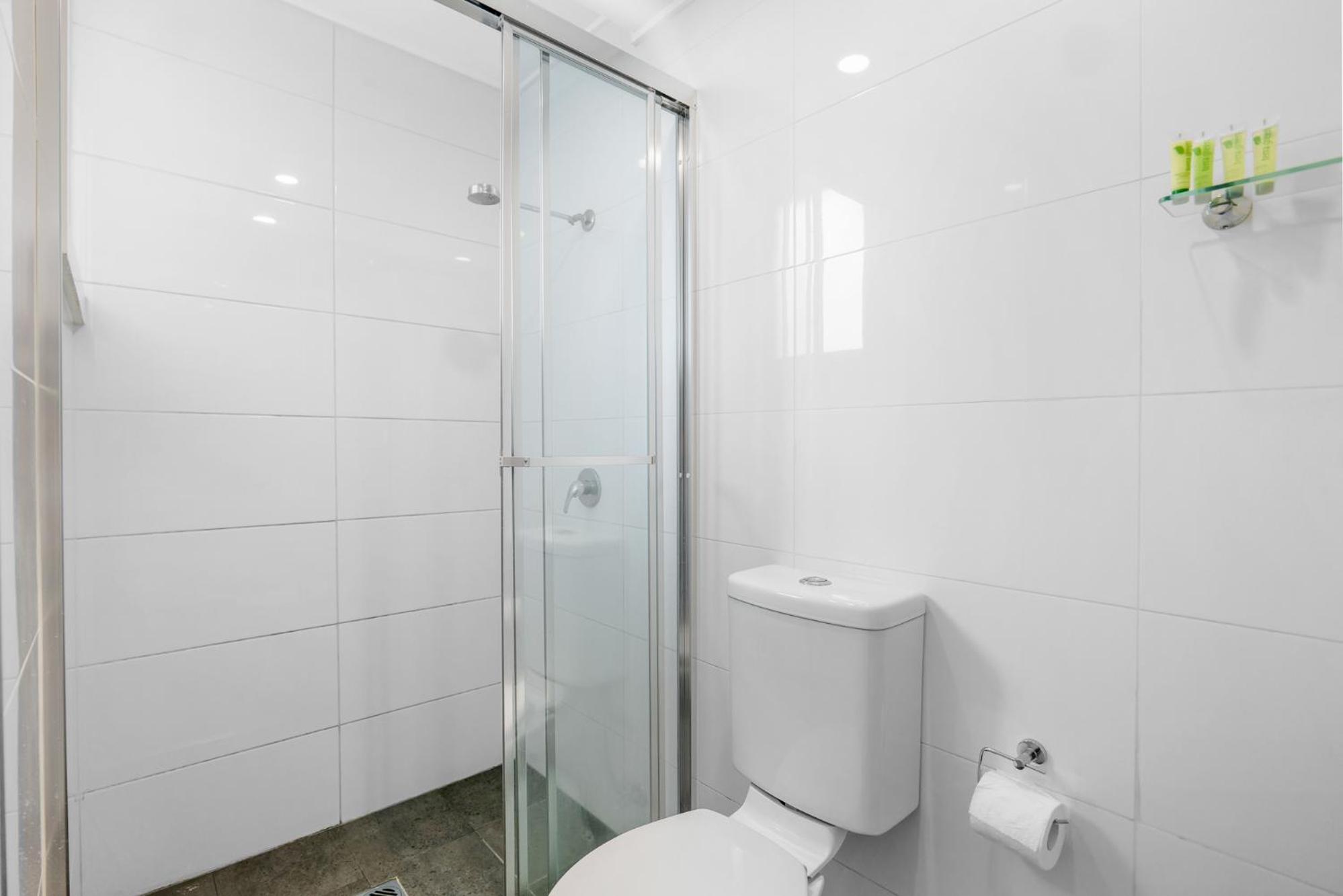 Two-Bedroom Apartment - Photo 6