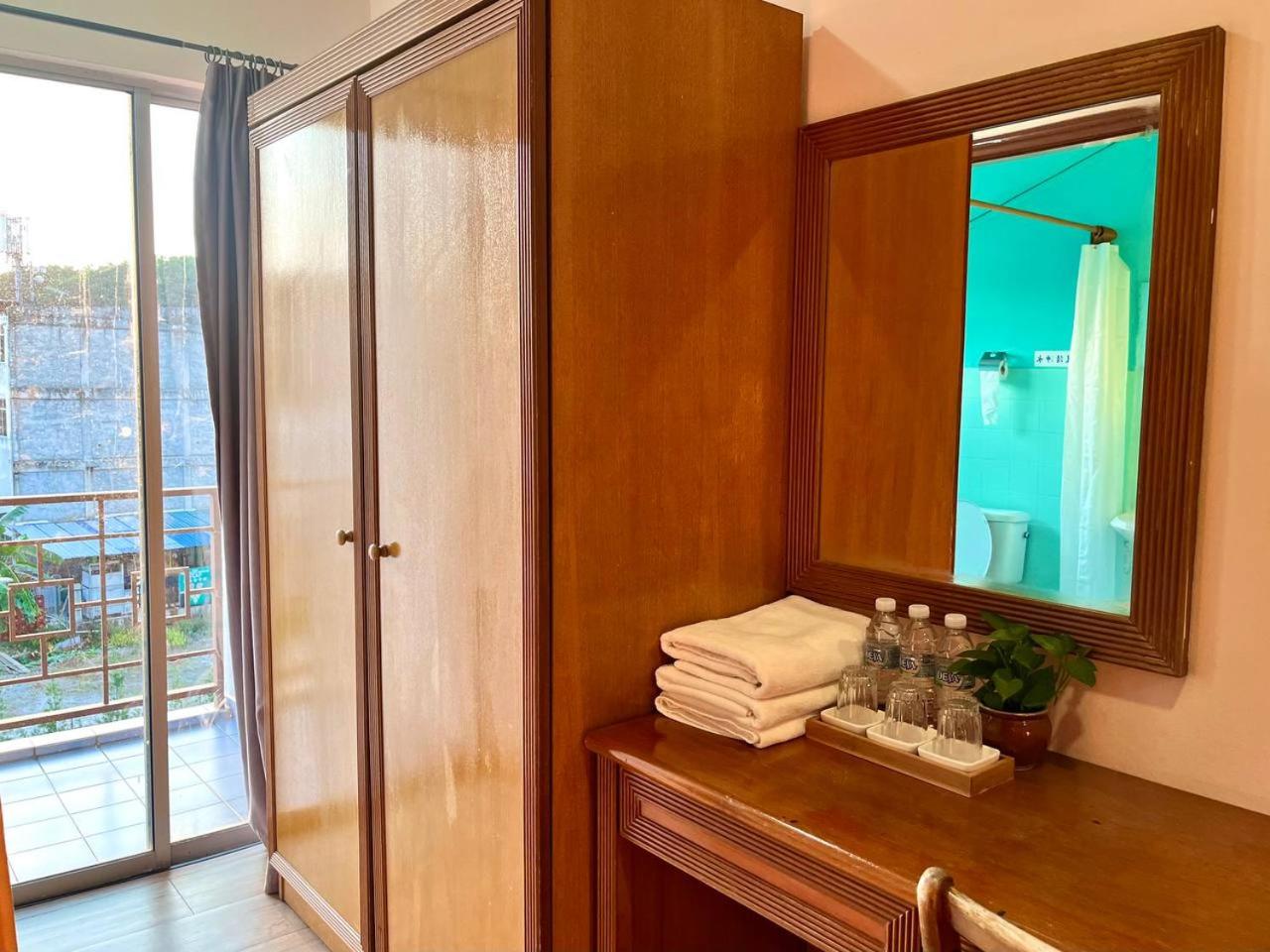 Deluxe Triple Room - Photo 6