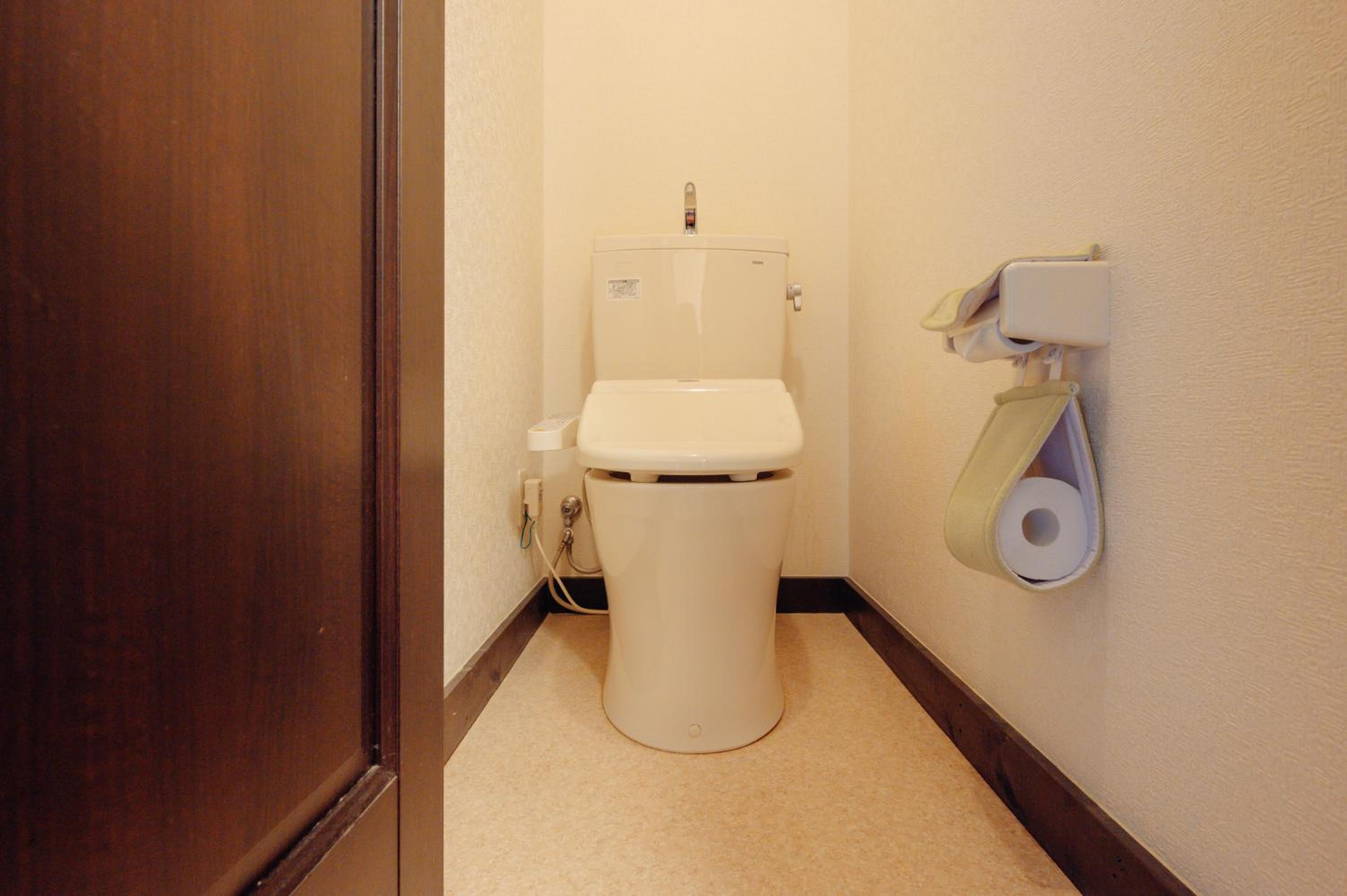 Twin Room - Photo 6